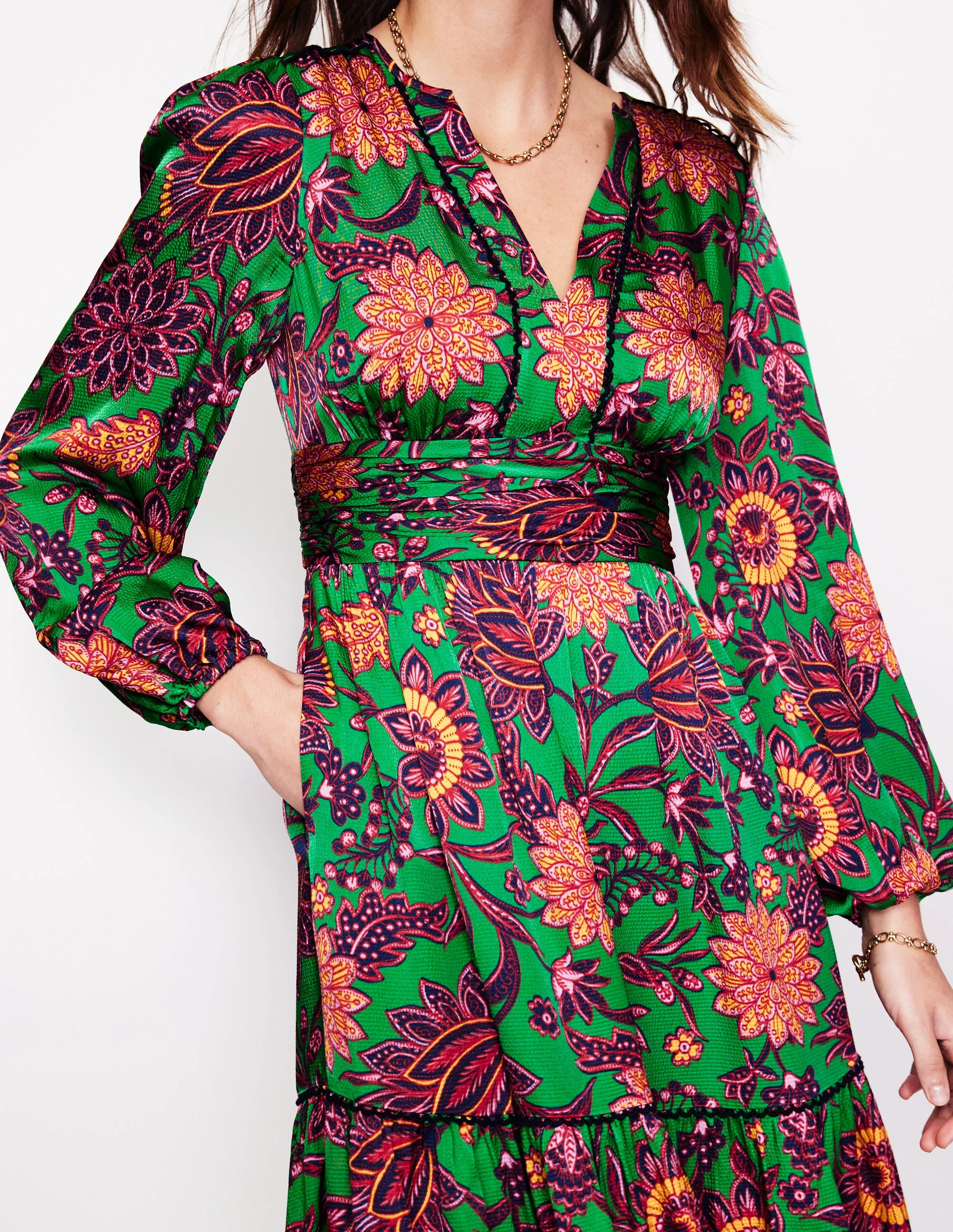 Pippa Satin-Maxikleid-Sattes Smaragdgrün, dekorative Knospe - Image 2