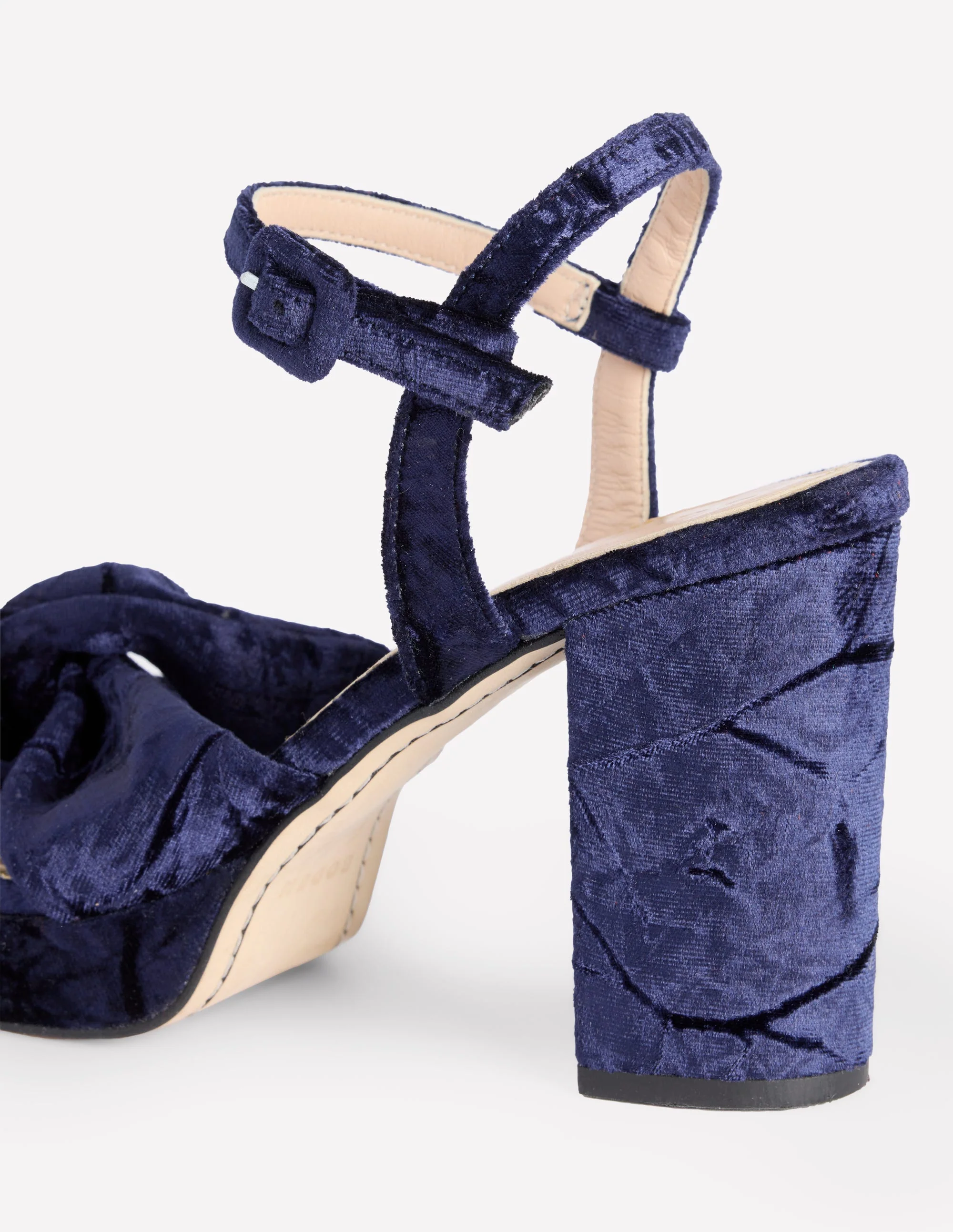 Plateauschuhe mit Absatz und Twistdetail-Navy Samt - Image 4