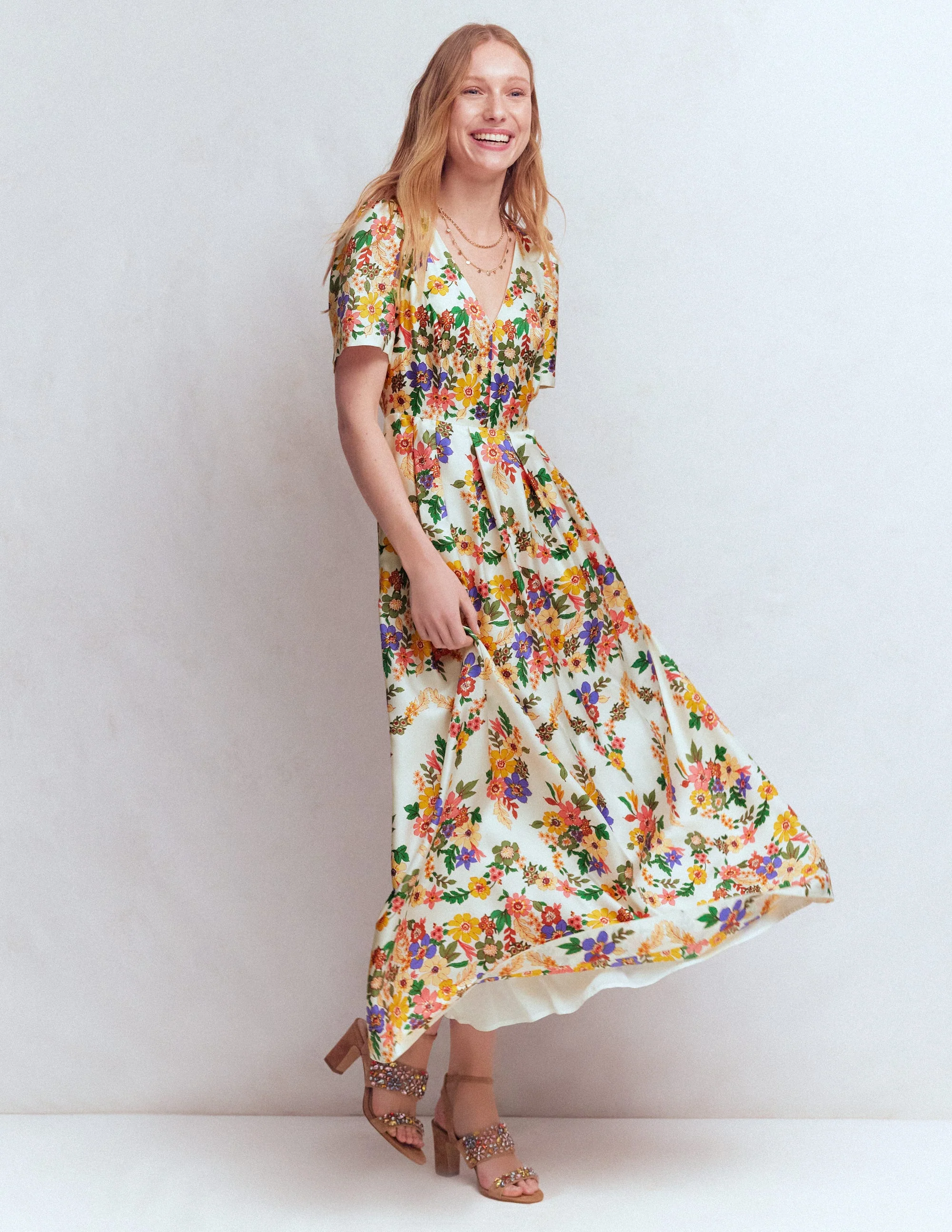 Plissiertes Kleid mit V-Ausschnitt-Bunt Wiesenblumen - Image 5