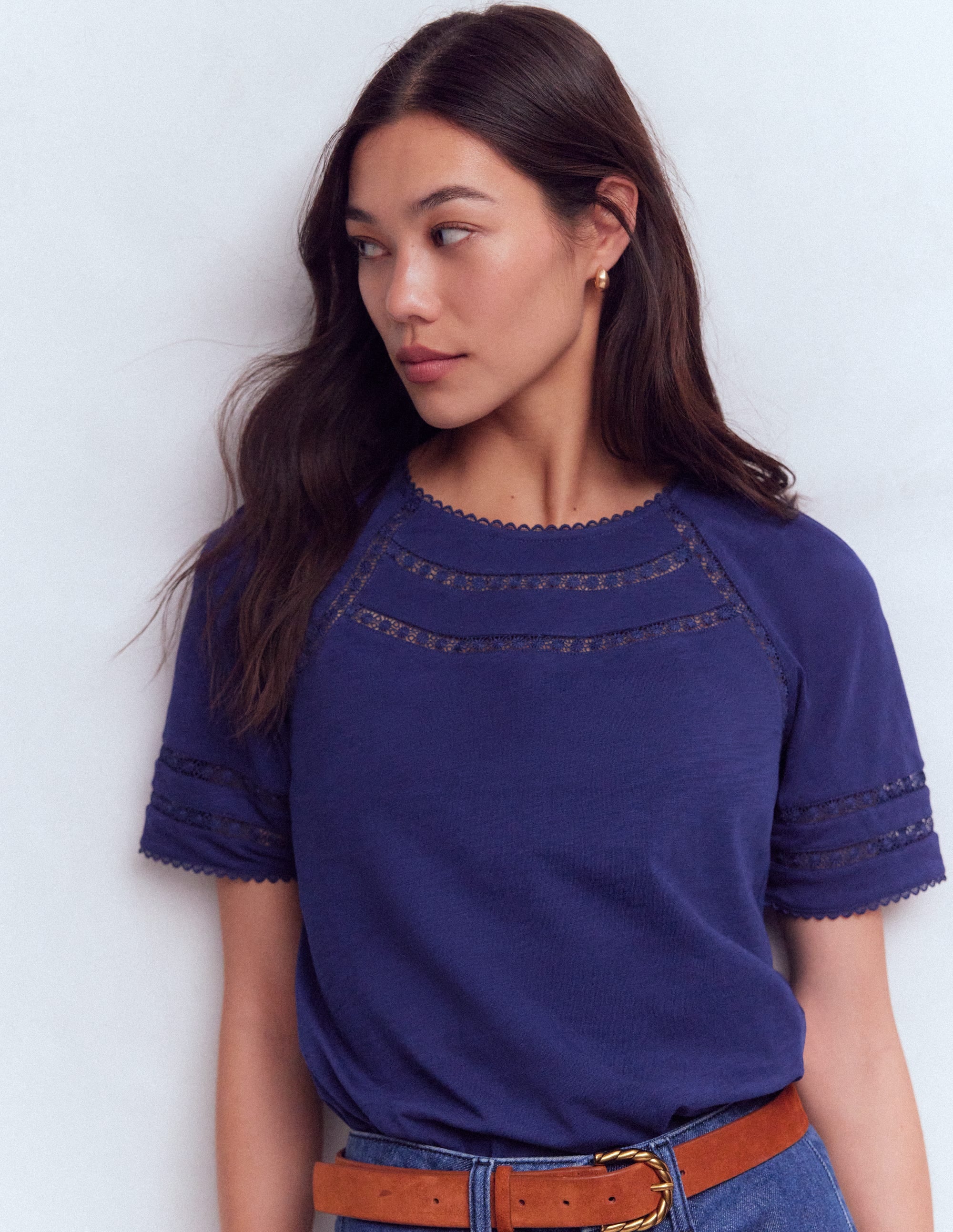 Poppy T-Shirt mit Rundhalsausschnitt und Besatz-Dämmerungsblau - Image 4