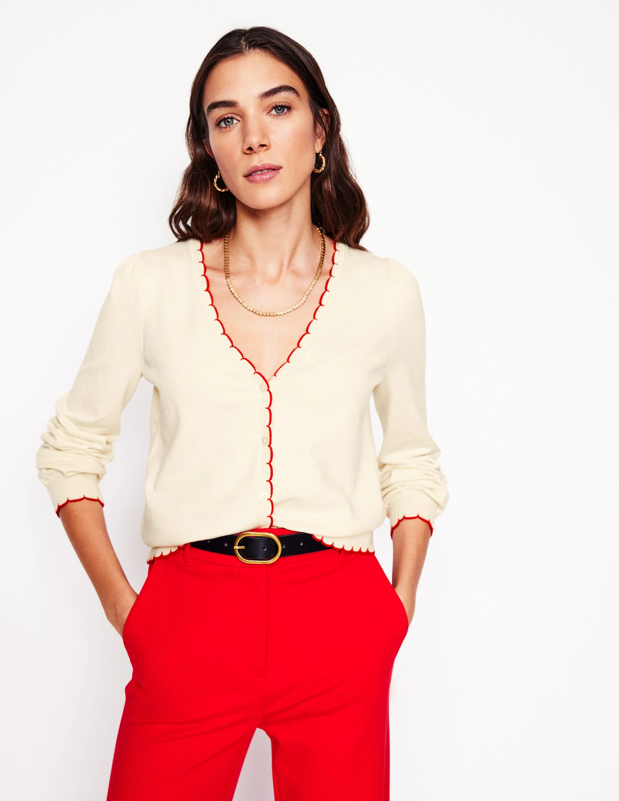 Pru Strickjacke mit Muschelsaum-Warmes Naturweiß