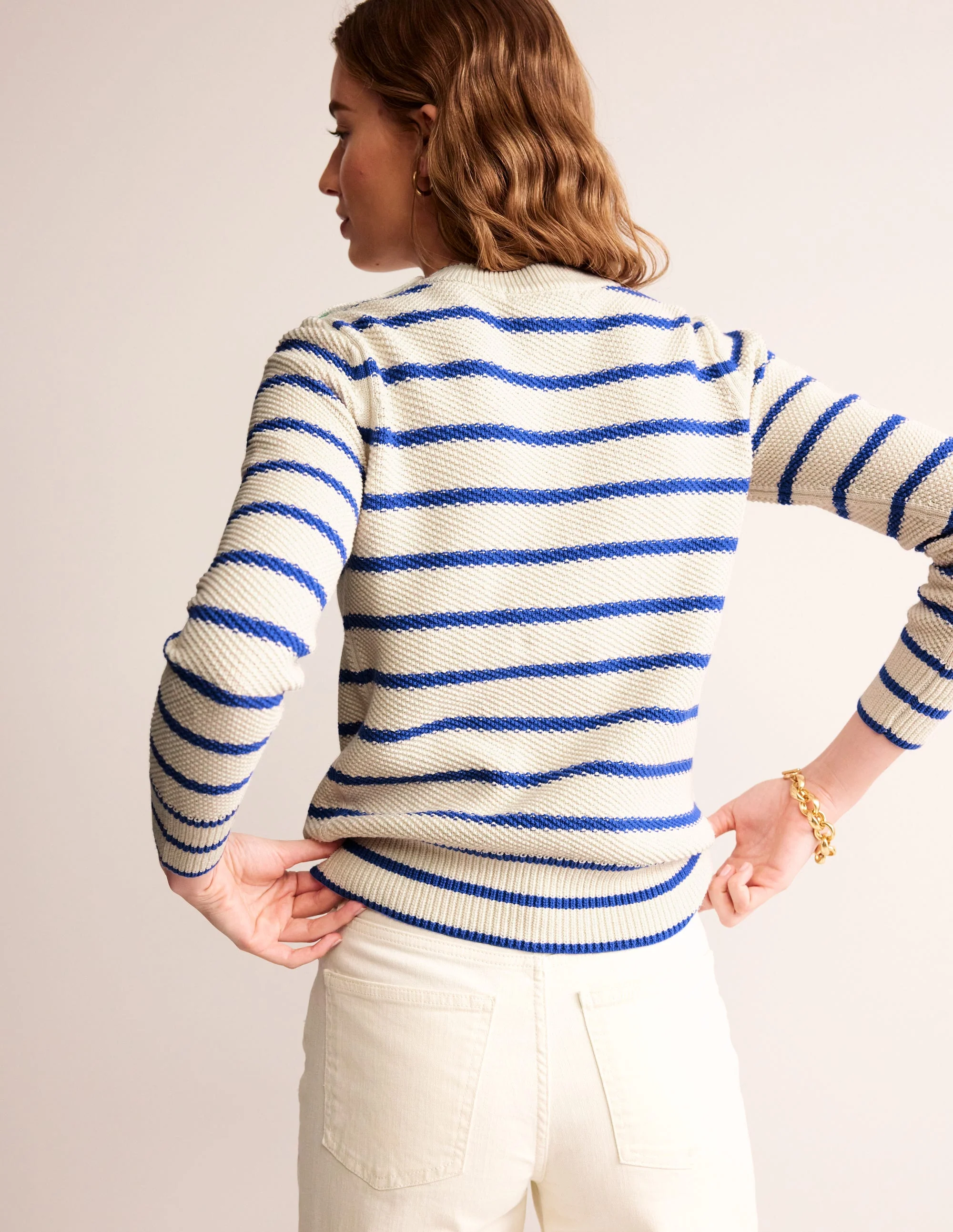 Pullover mit Knopfdetail und Ziernaht-Warmes Naturweiß/Saphirblau - Image 3