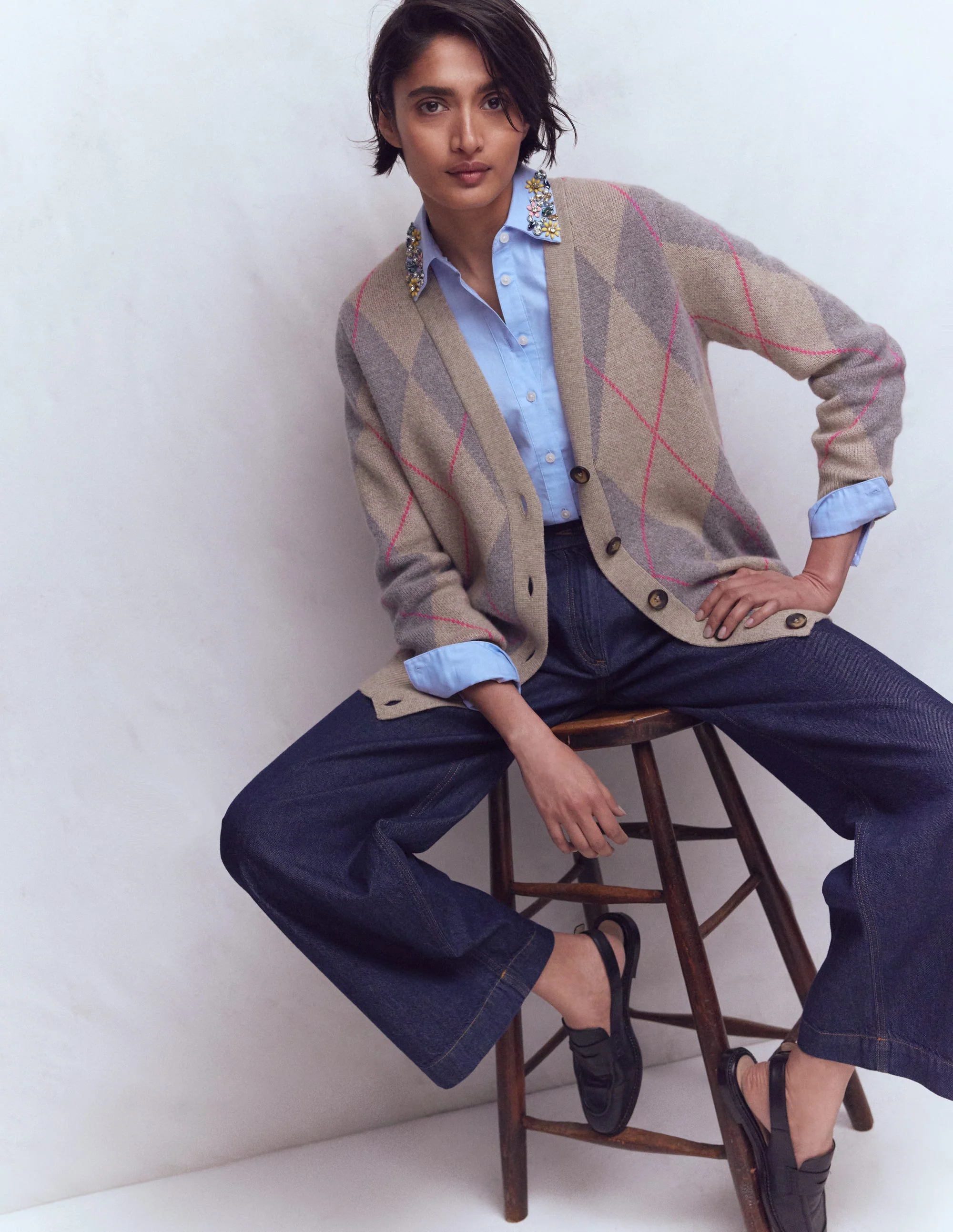 Quinn Strickjacke im Boyfriend-Stil-Neutral Argyle - Image 6