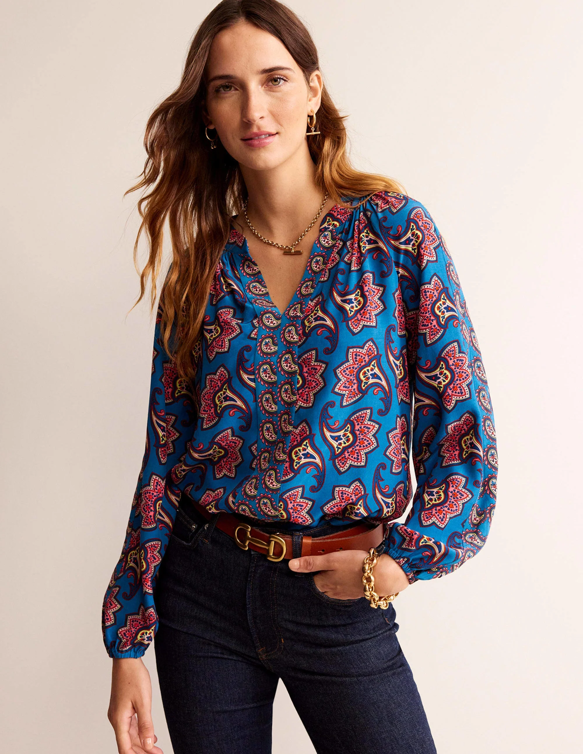 Raglan-Oberteil mit Bordürenmuster-Blau, Paisley-Amaryllis