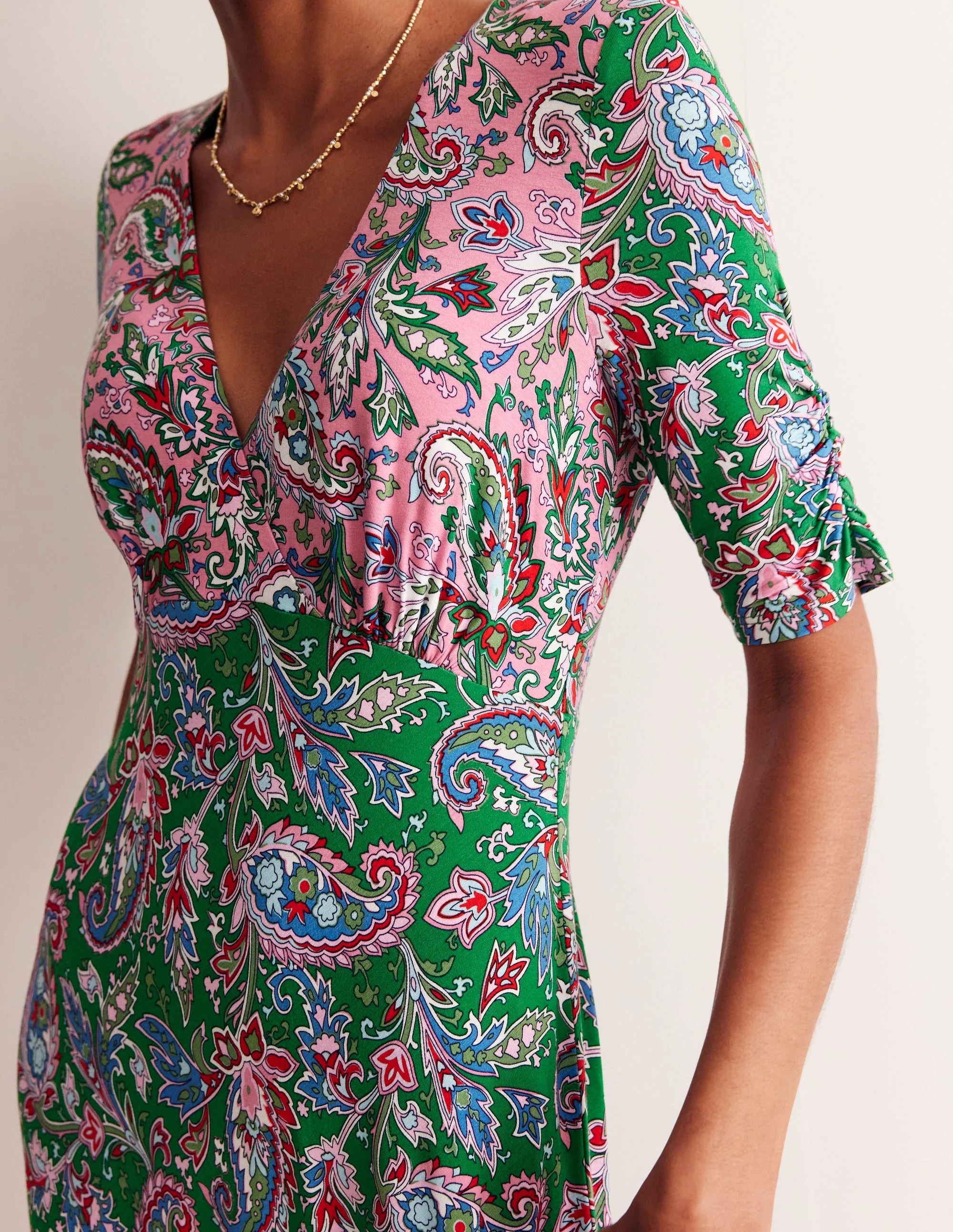 Rebecca Midi-Teekleid aus Jersey-Kaschmir-Rose, Paisley Azurblau - Image 2