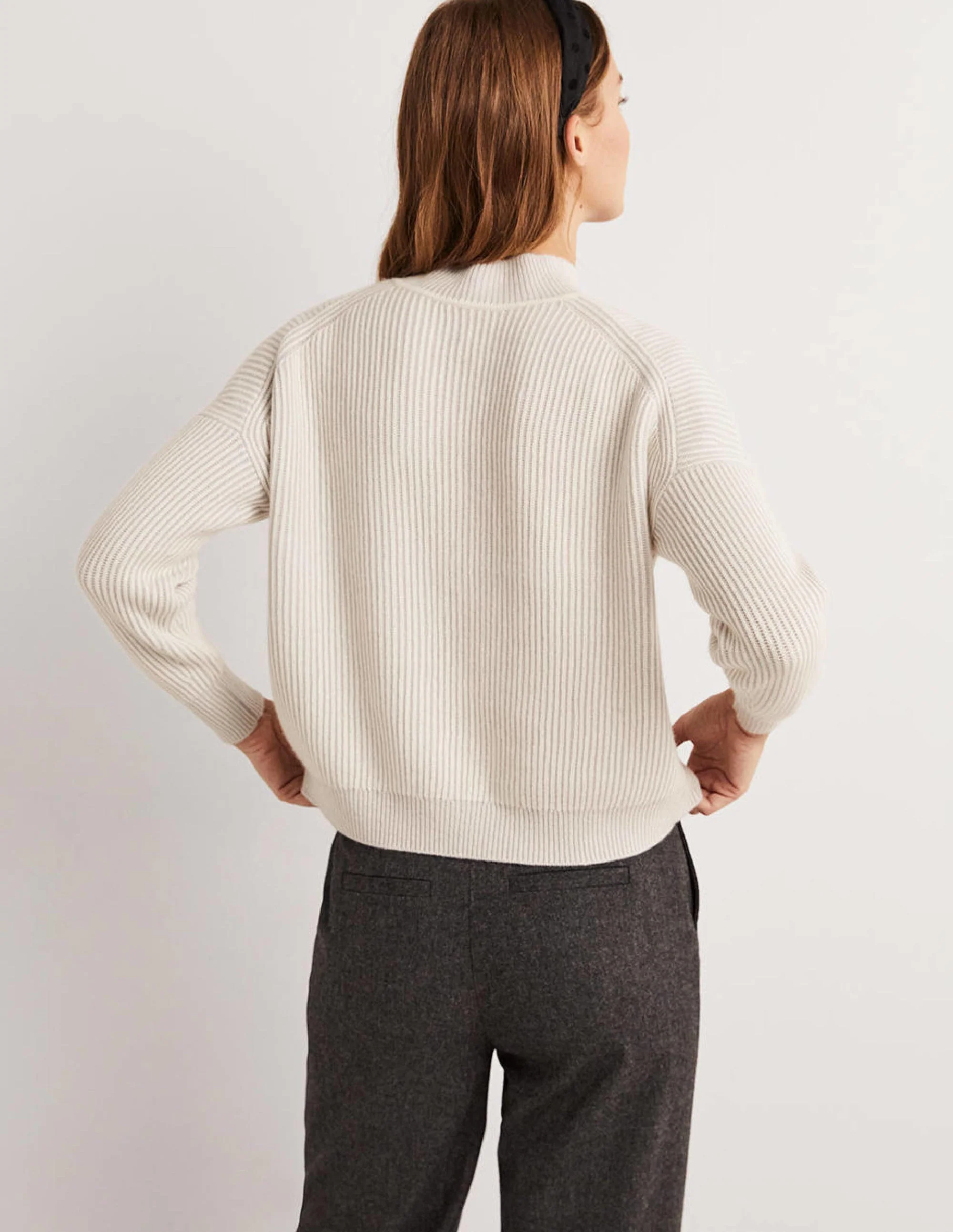 Rippstrick-Kaschmirpullover-Pastellgrau/Naturweiß - Image 3