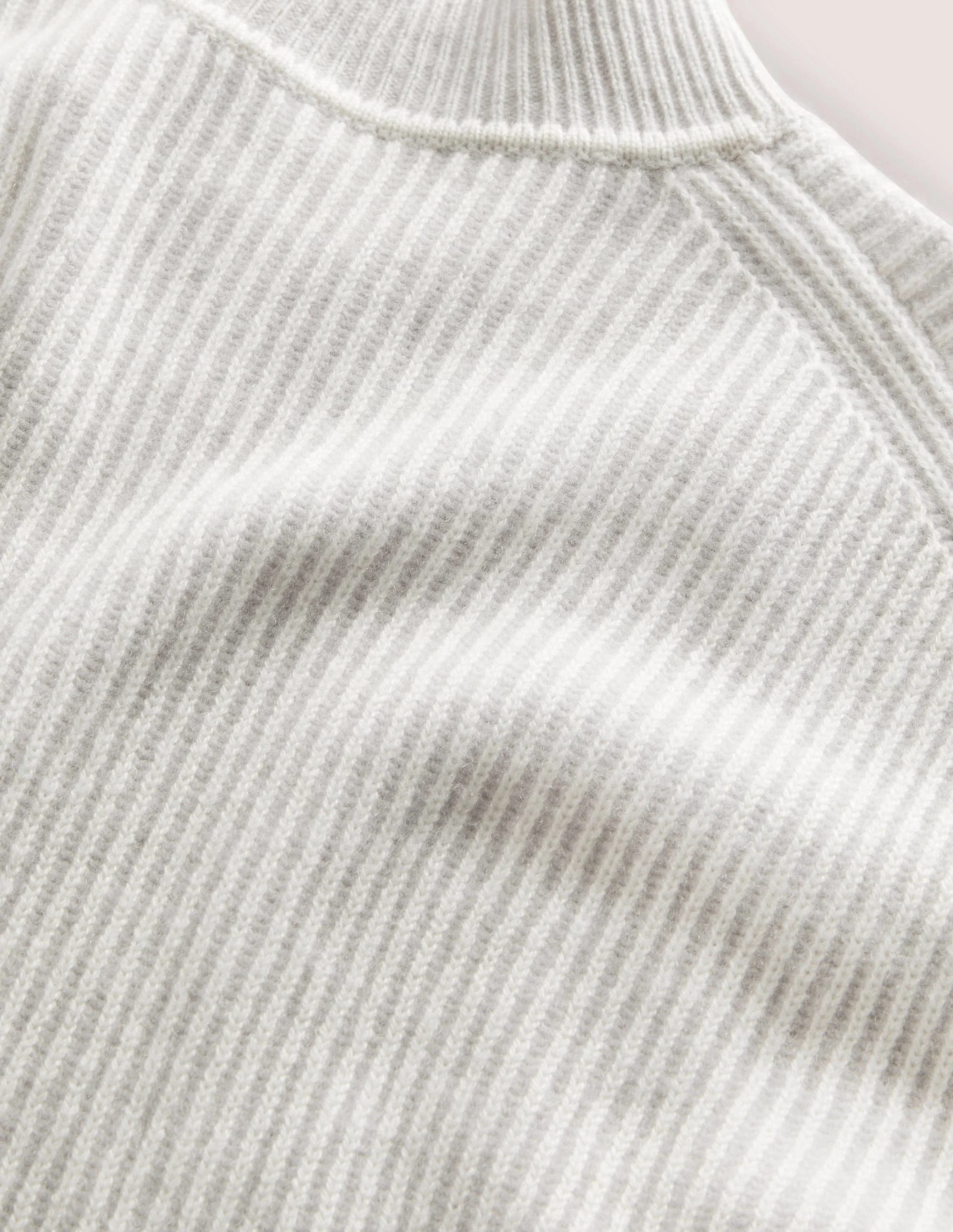 Rippstrick-Kaschmirpullover-Pastellgrau/Naturweiß - Image 7