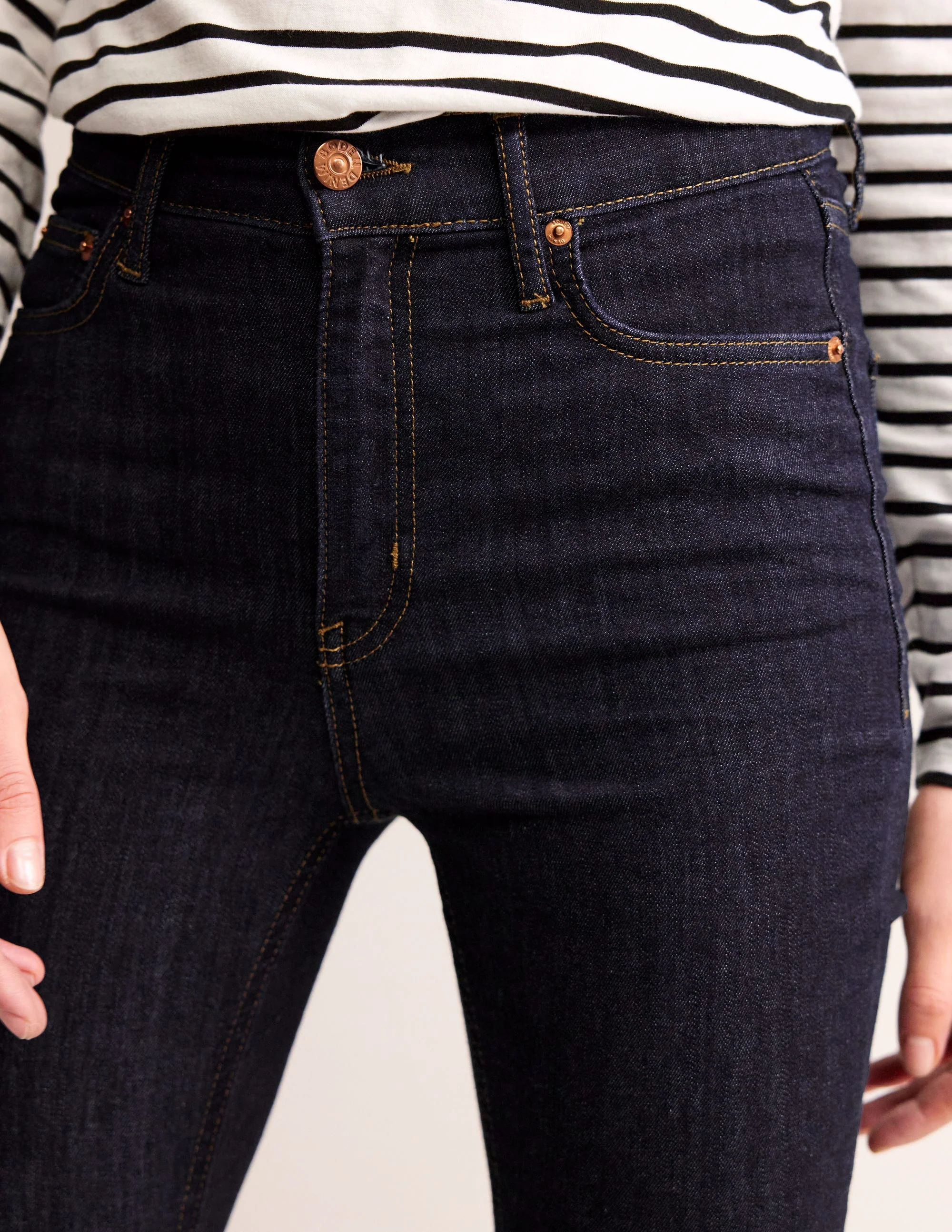 Röhrenjeans mit hohem Bund-Indigo - Image 5