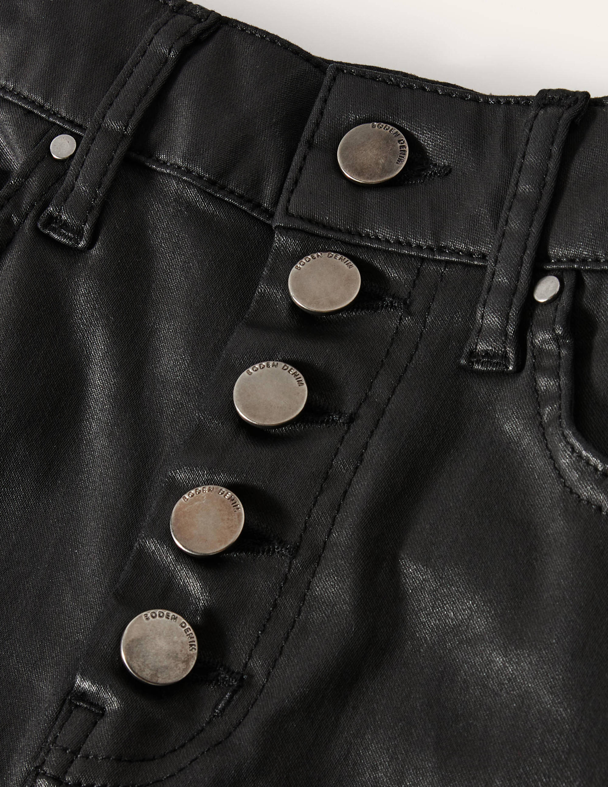 Röhrenjeans mit Knopfleiste-Schwarz, Gewachst - Image 5