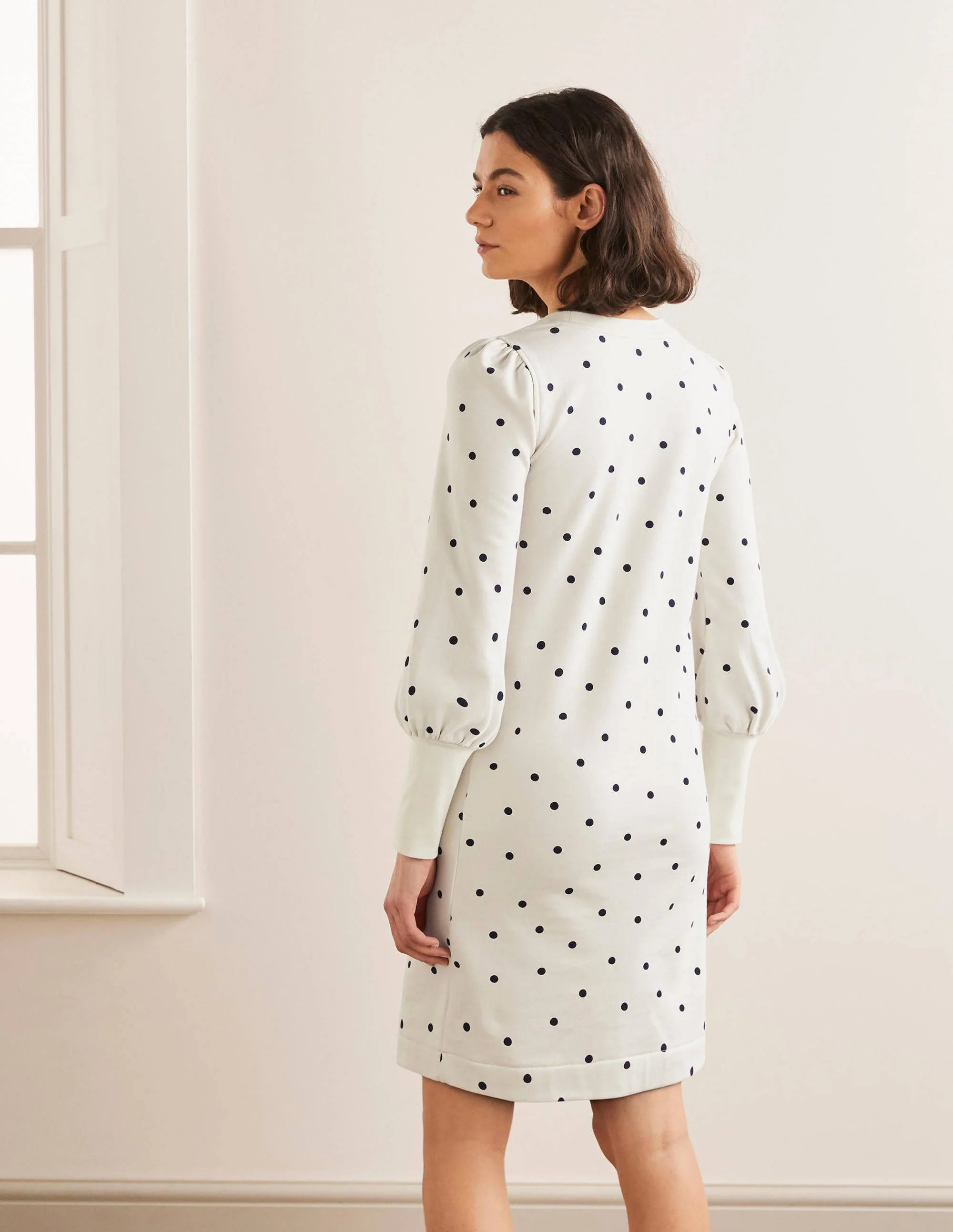 Romona Sweatshirt-Kleid-Naturweiß/Navy, Polka-Tupfen - Image 3