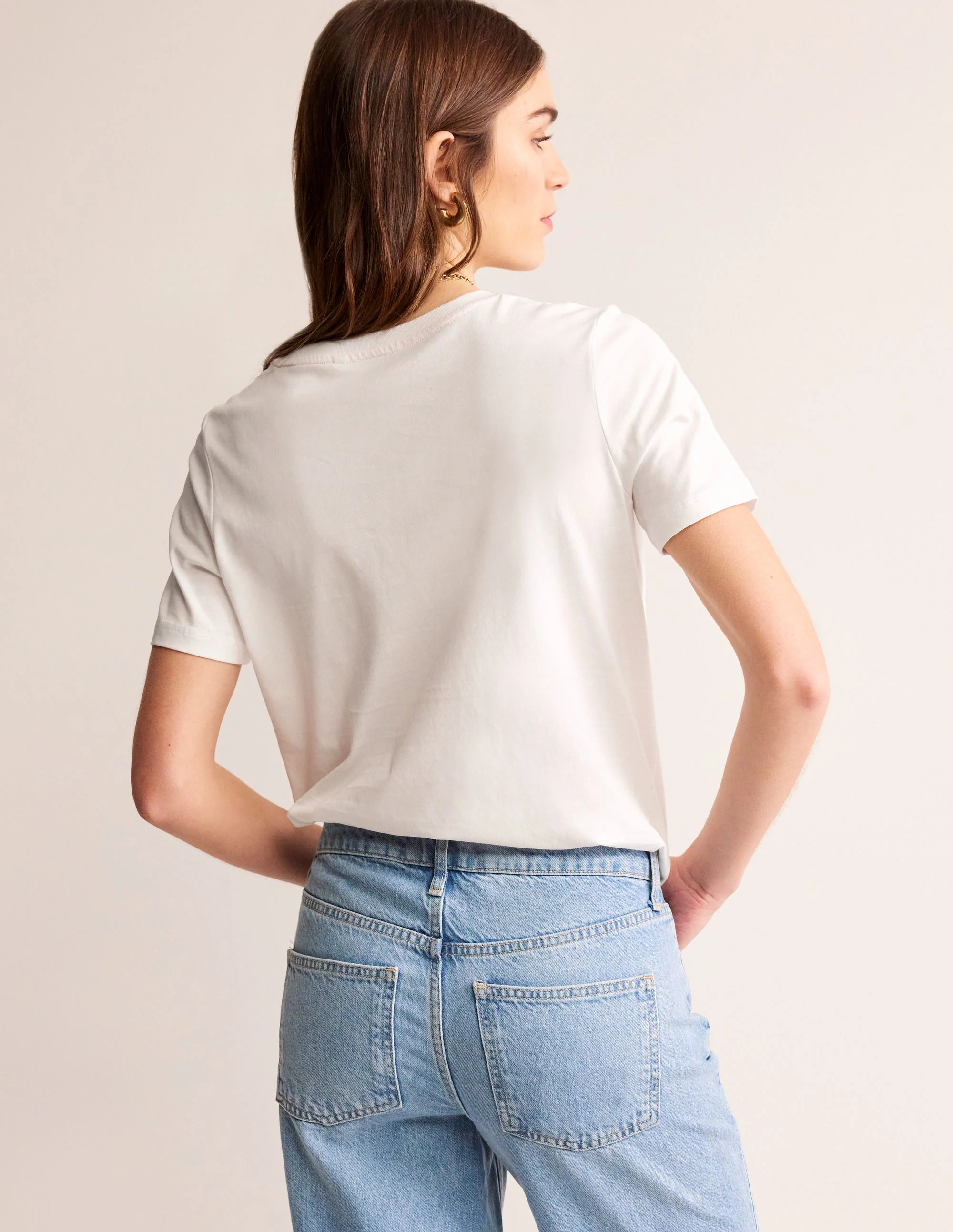 Rosa Besticktes T-Shirt-Jolly Good-Logo - Image 3