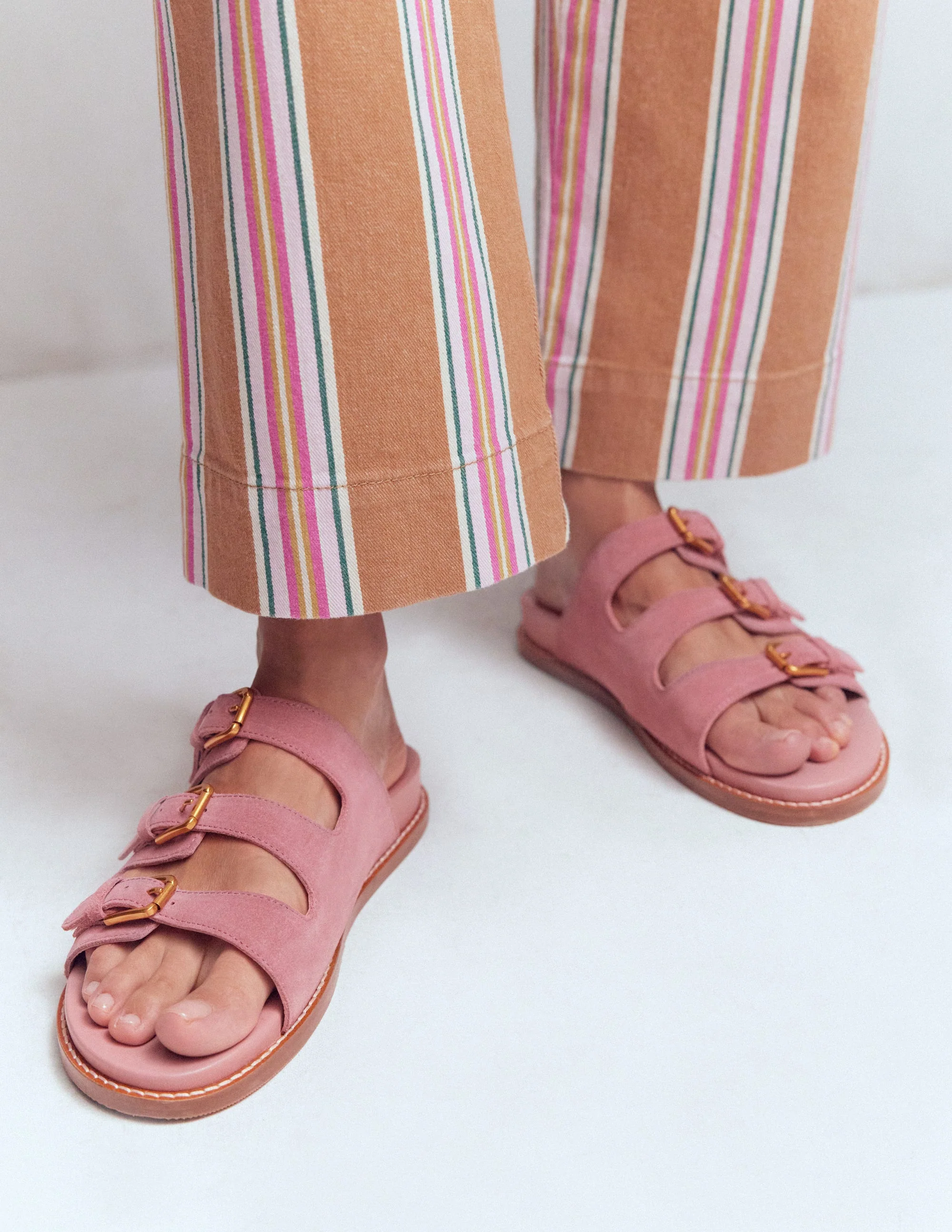 Sandalen mit drei Riemen und Fußbett-Altrosa - Image 2