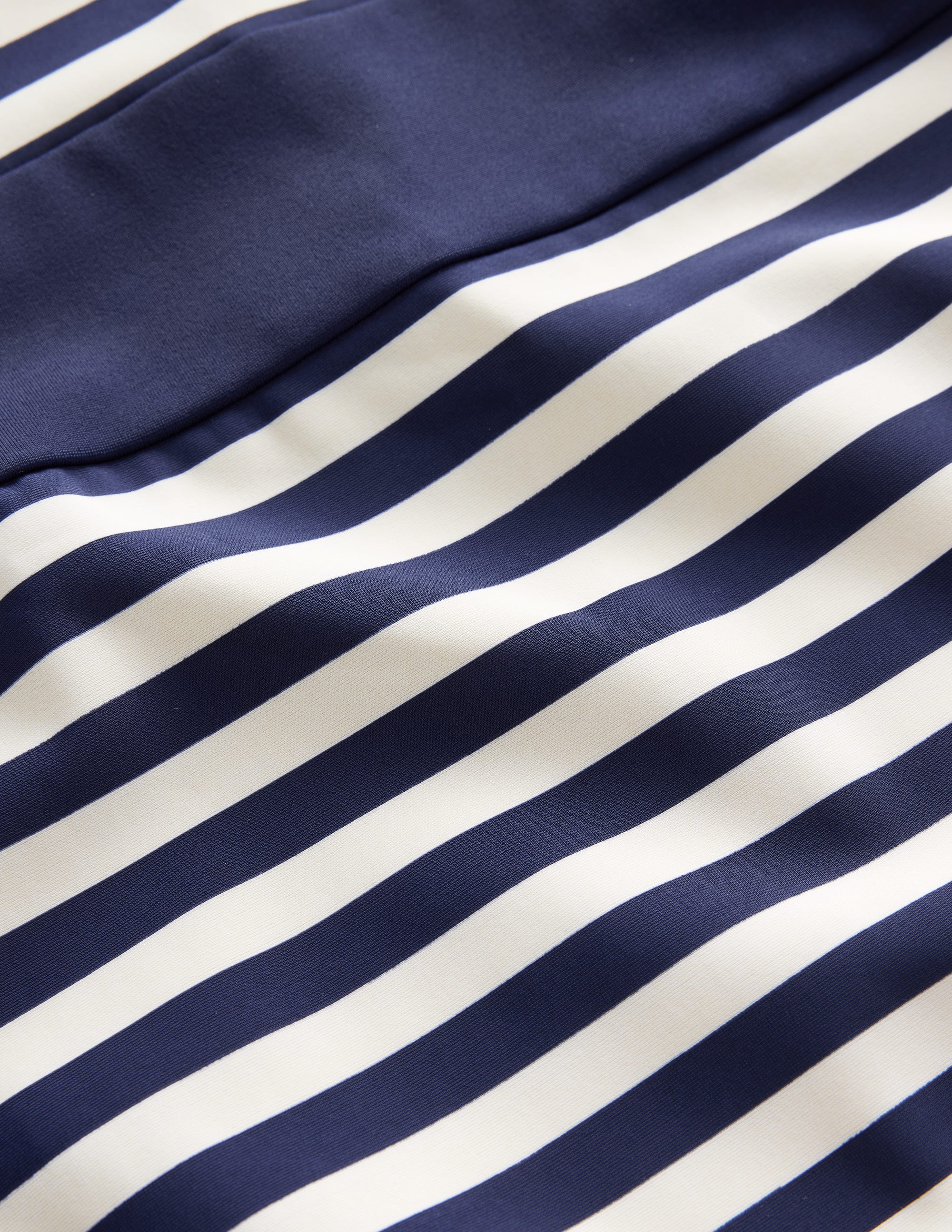 Santorini Neckholder-Badeanzug-Französisches Marineblau/Naturweiß Gestreift - Image 8