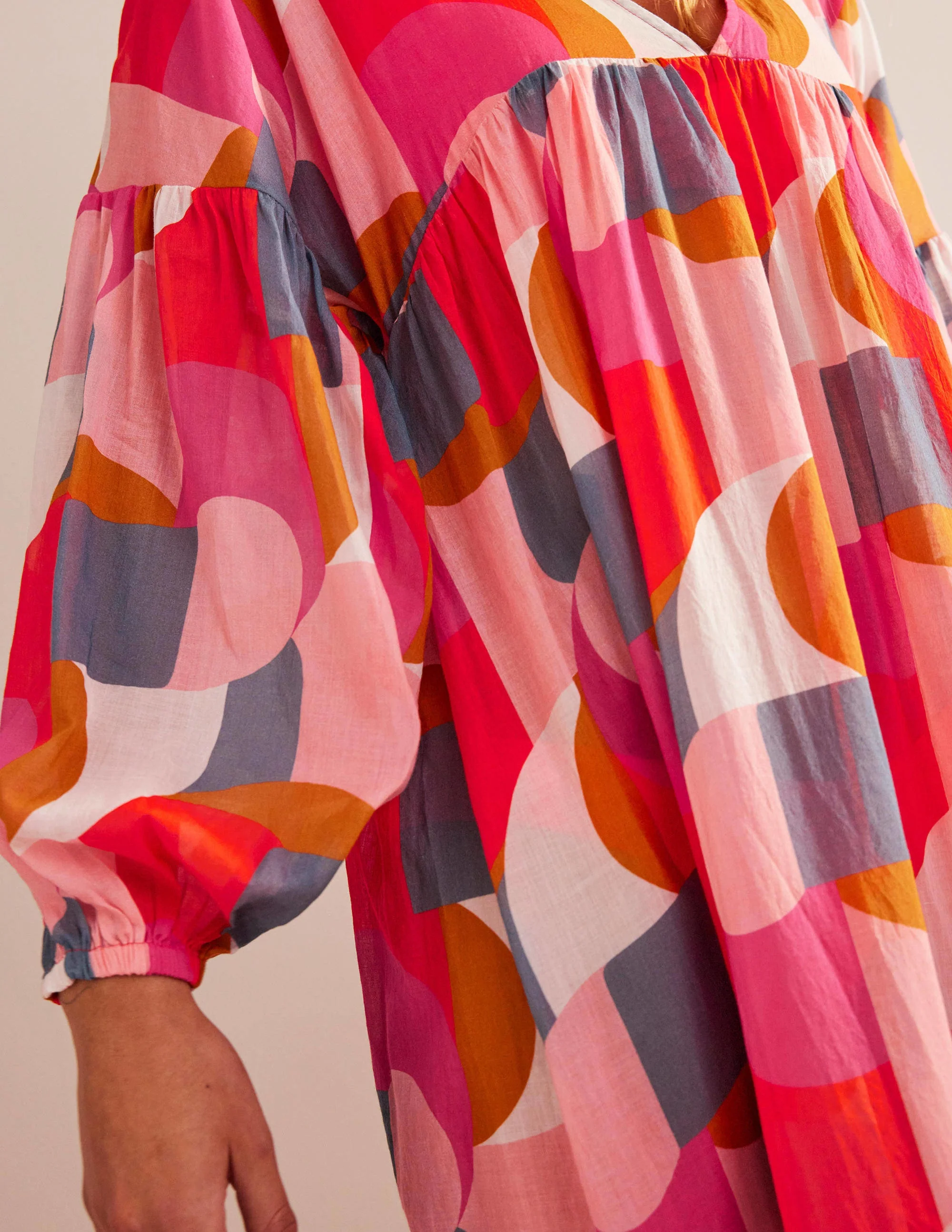 Sarah Maxi-Kaftankleid-Festivalrosa, Geometric Swirl - Image 2