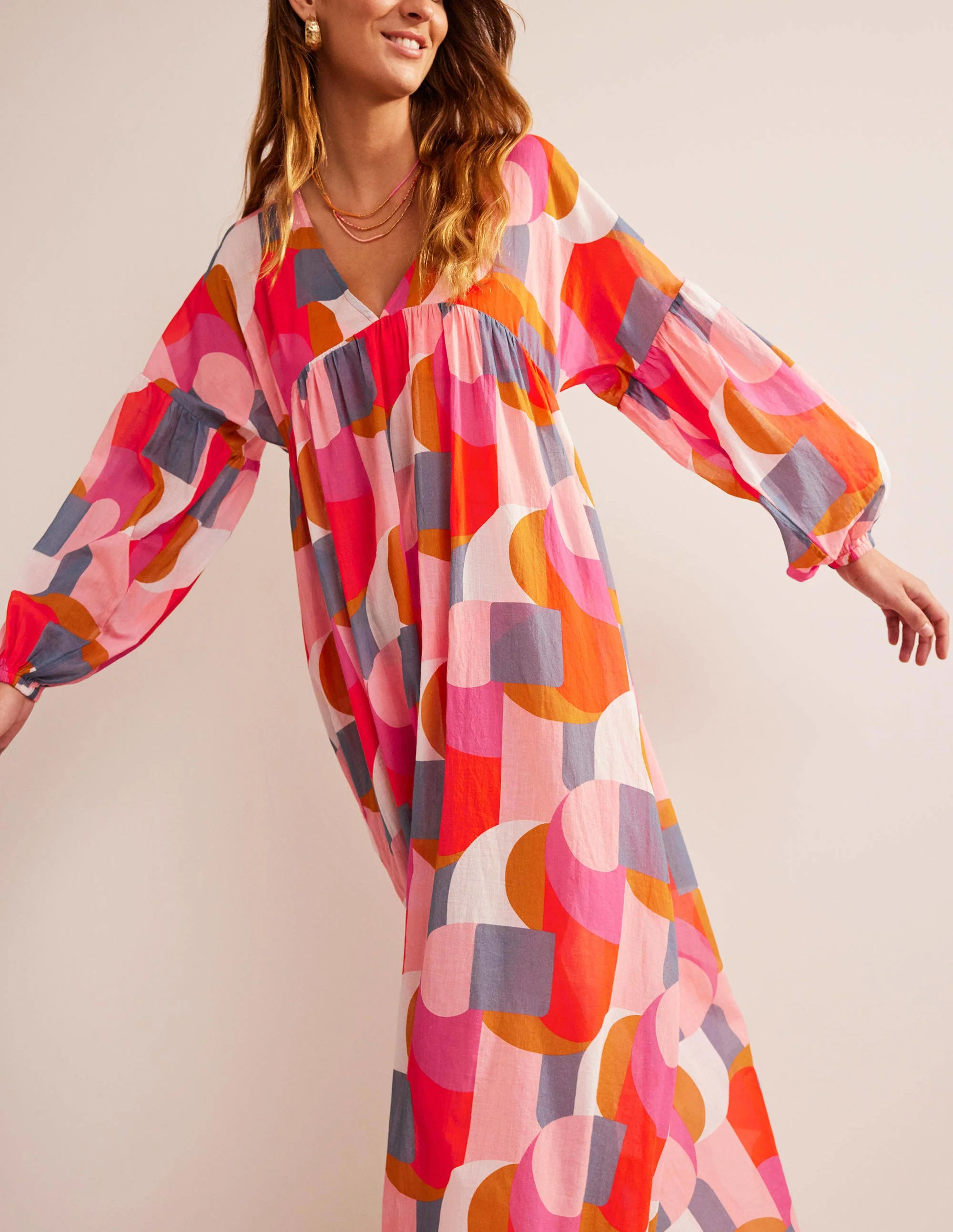 Sarah Maxi-Kaftankleid-Festivalrosa, Geometric Swirl - Image 4