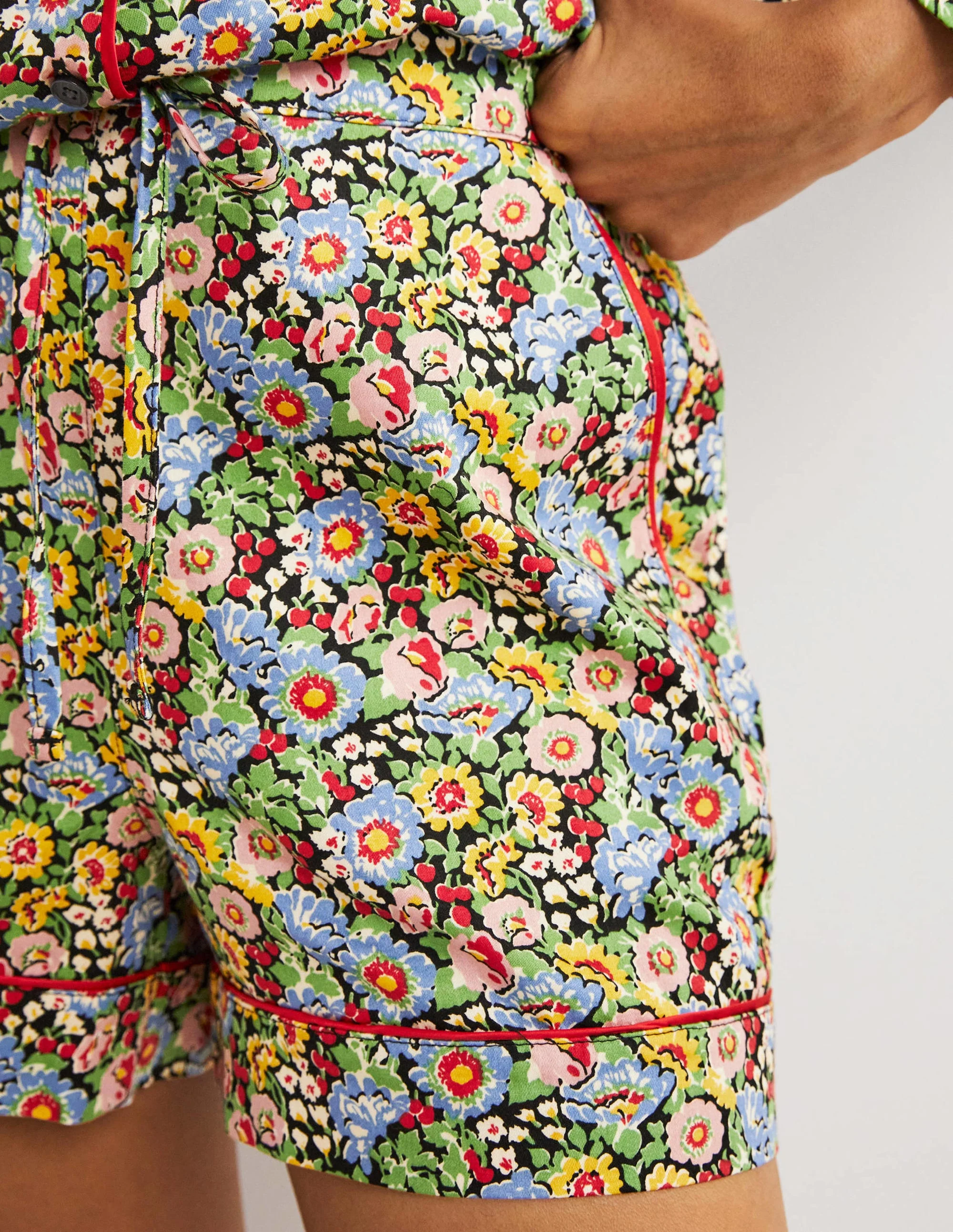 Schlafanzugshorts aus Baumwolle-Bunt, Blumenillusion - Image 2