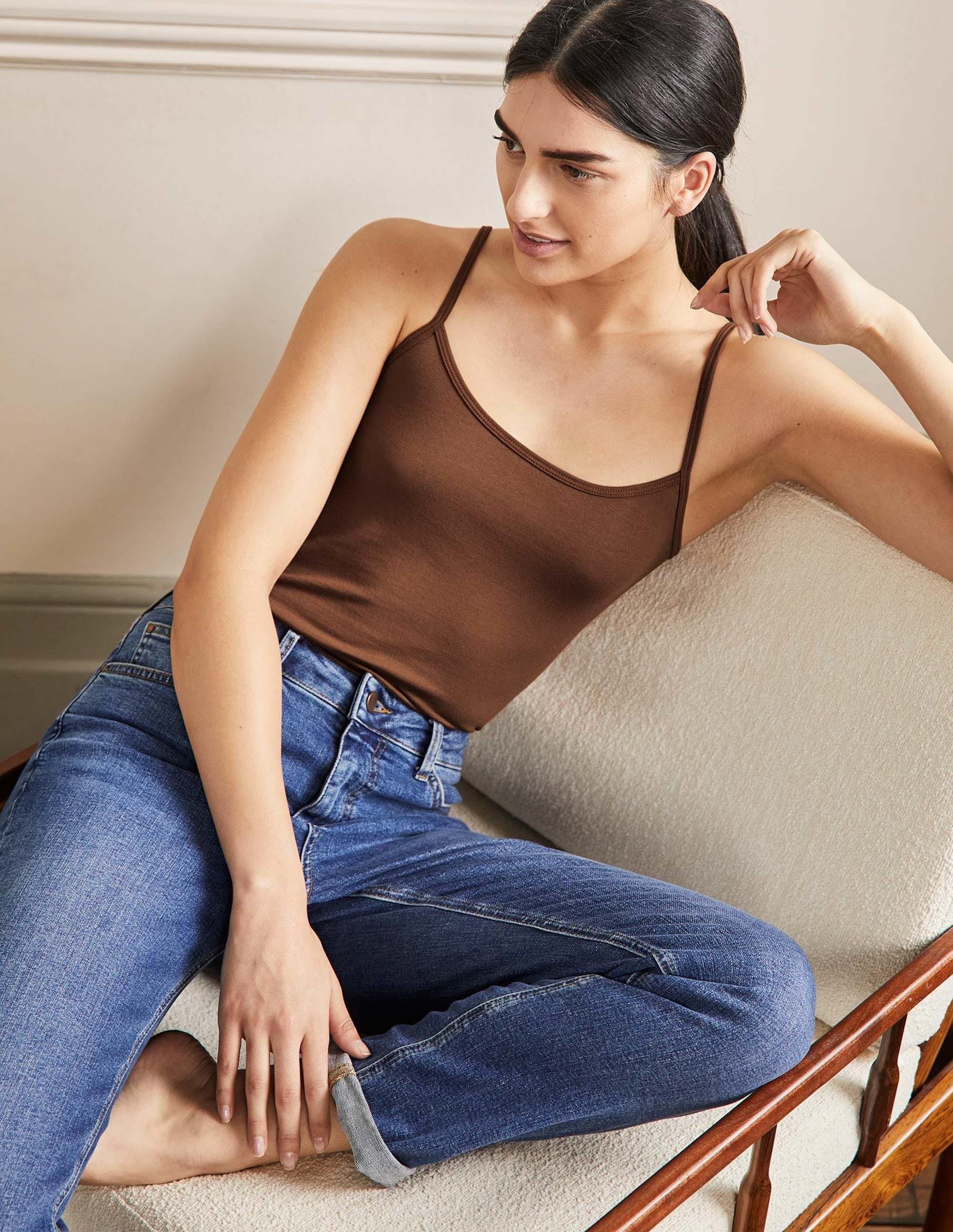 Schlichtes Camisole-Oberteil-Mittelbraun