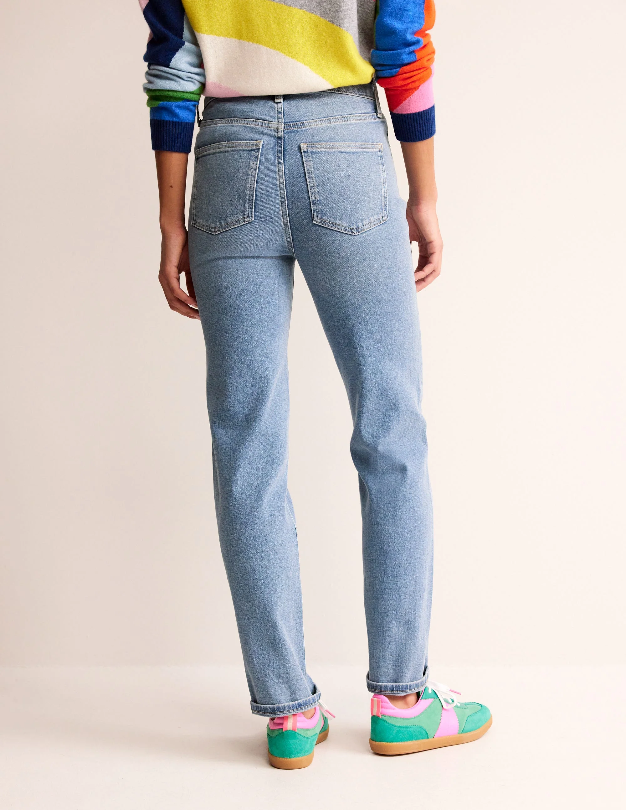 Schmale Jeans mit mittelhohem Bund-Ausgeblichene Optik - Image 3