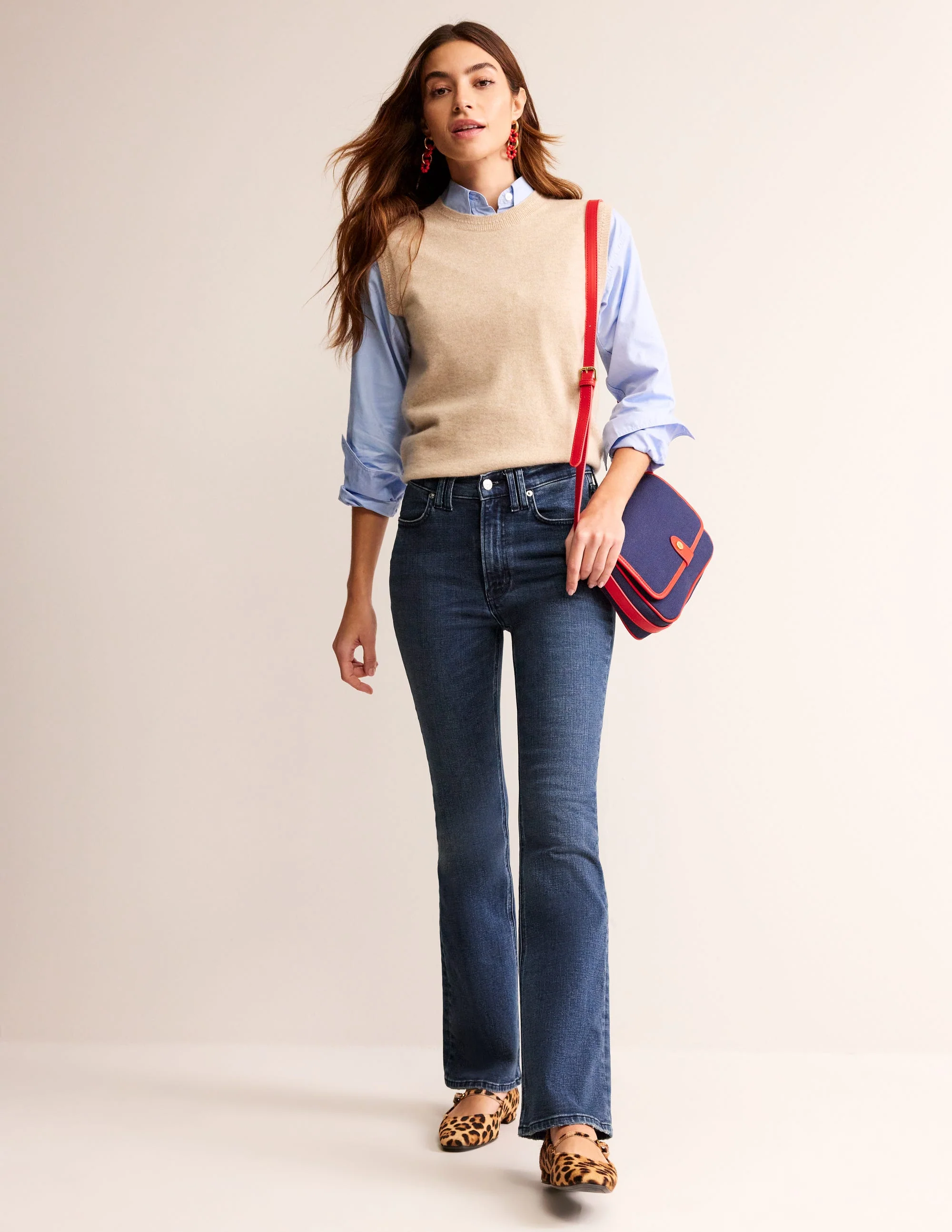Schmale Jeans mit mittelhohem Bund und leichtem Schlag-Medium Vintage