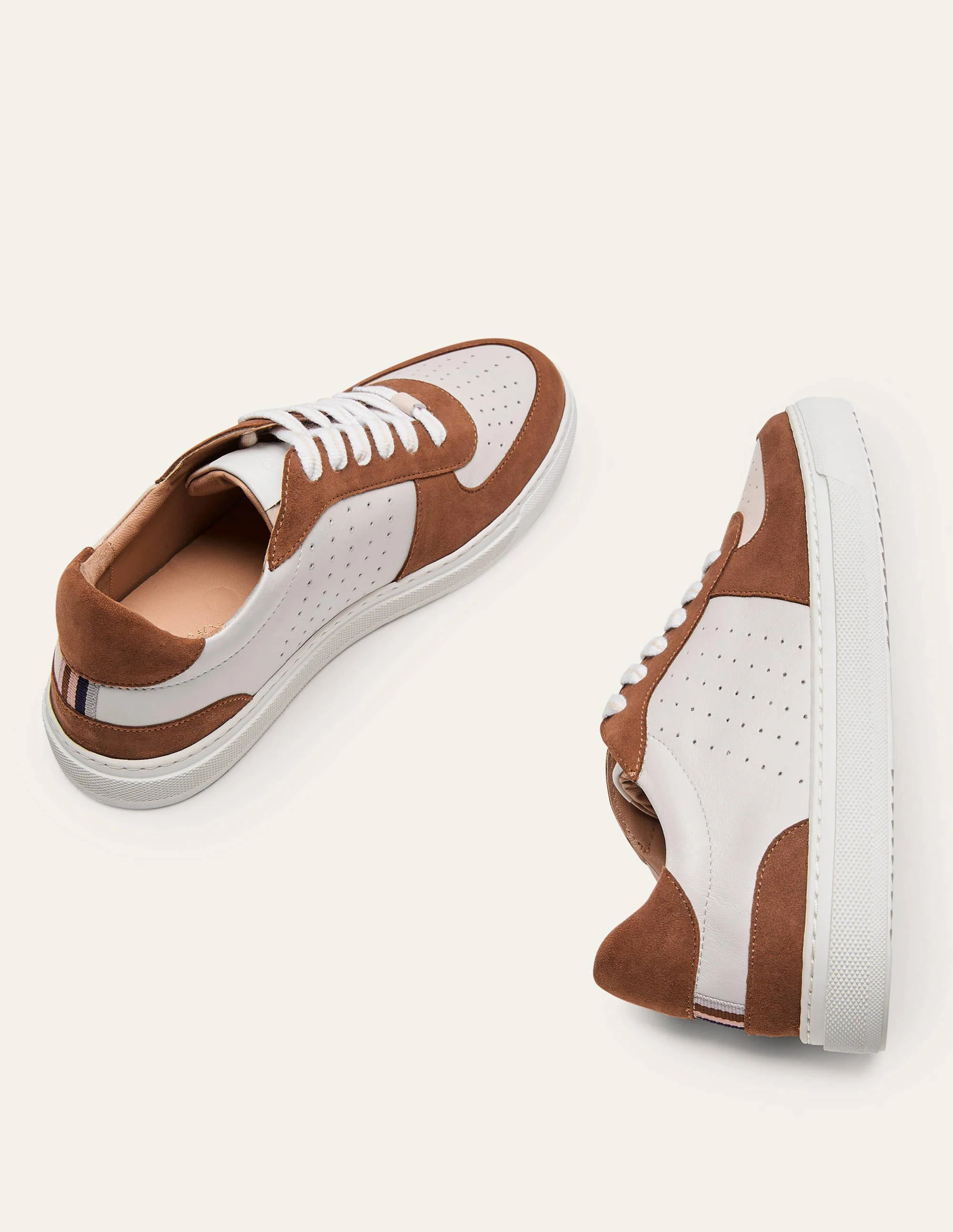 Schnürturnschuhe aus Leder-Hellbraun - Image 4