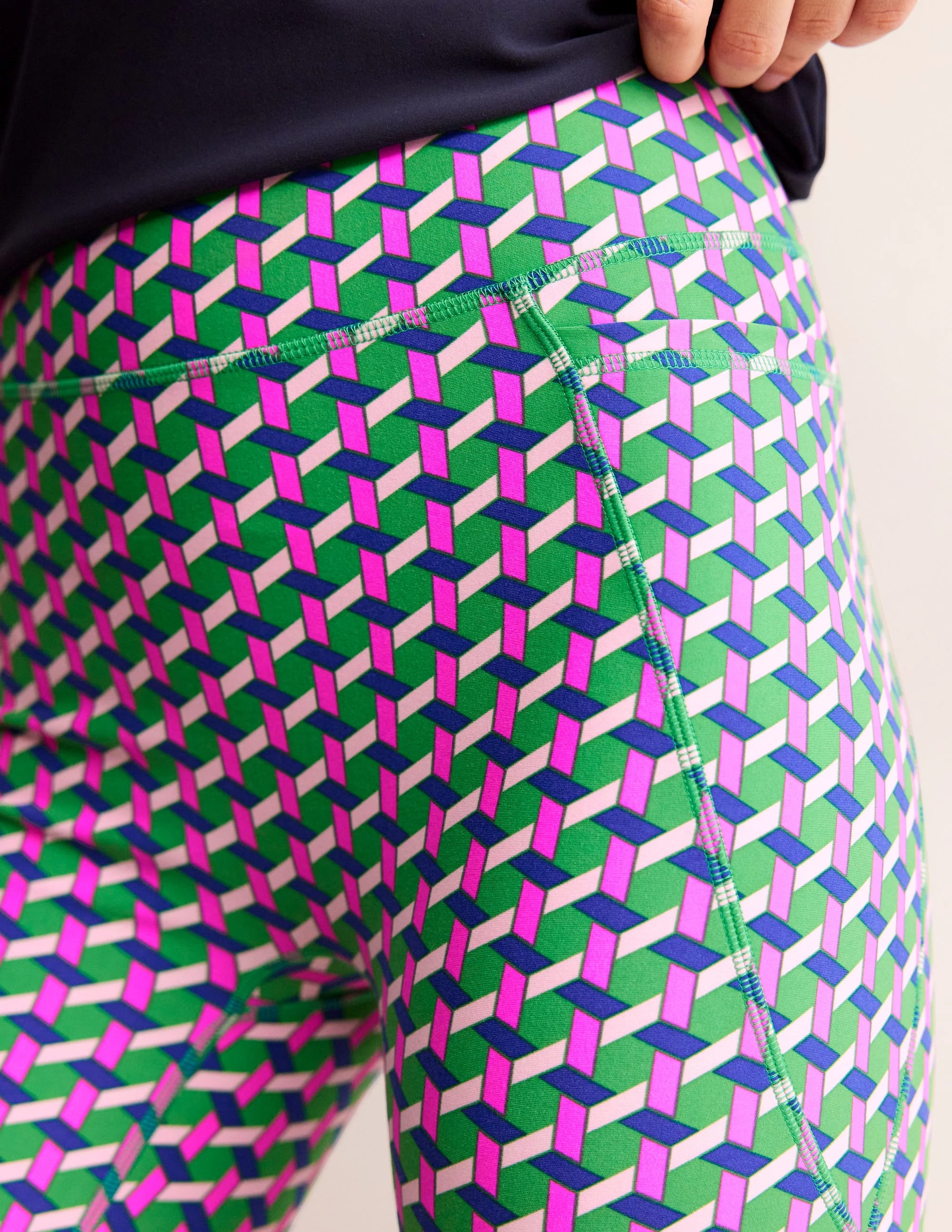 Shorts mit hohem Bund und Tasche-Bunt, Honigwabe Geo - Image 2