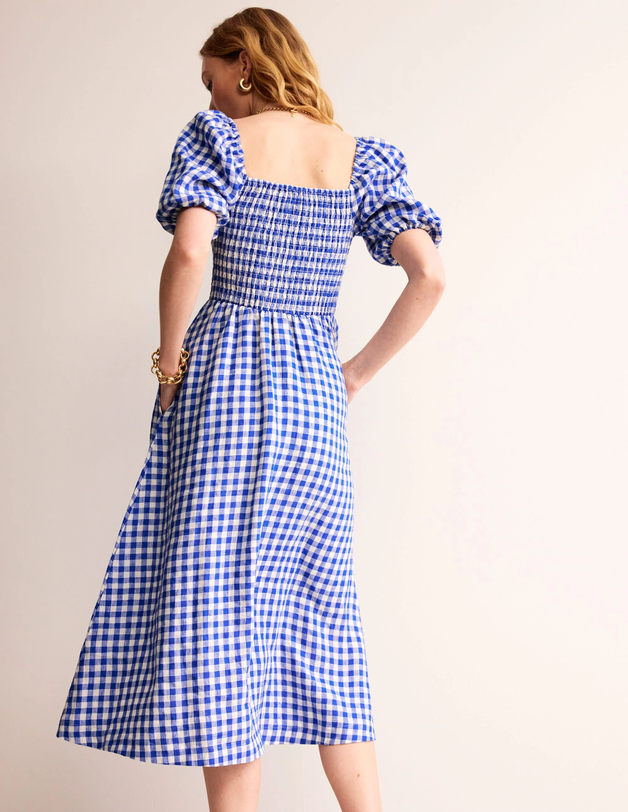 Sky Gesmoktes Midikleid aus Leinen-Blau Karo - Image 4