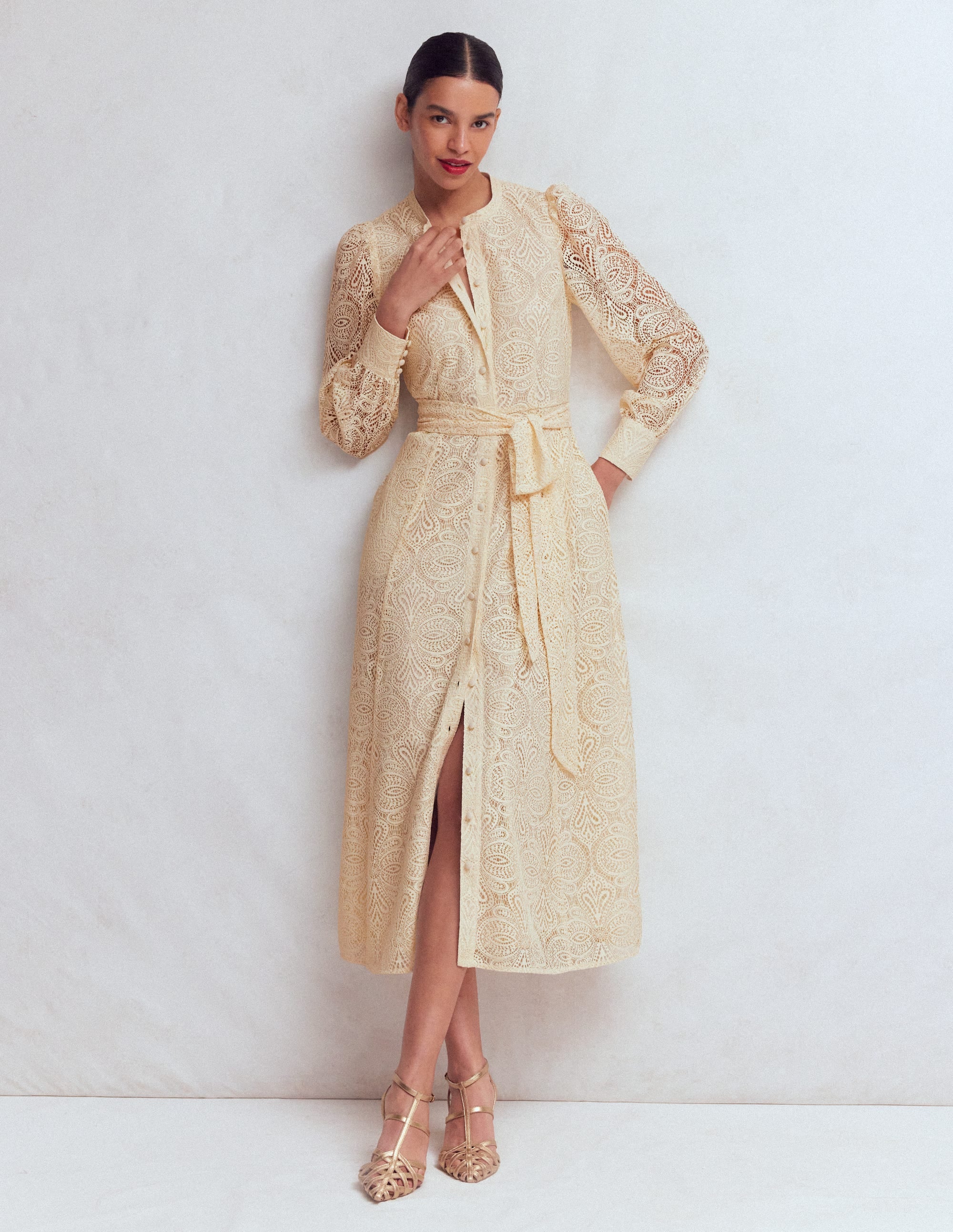 Spitzenkleid mit Blousonärmeln-Naturweiß Spitze