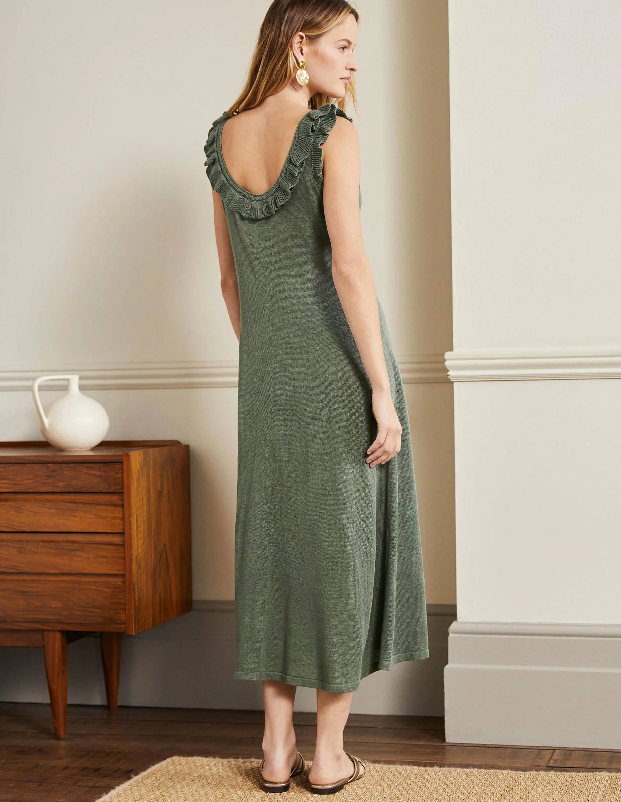 Strick-Midikleid mit gerüschtem Ausschnitt-Erlengrün - Image 3