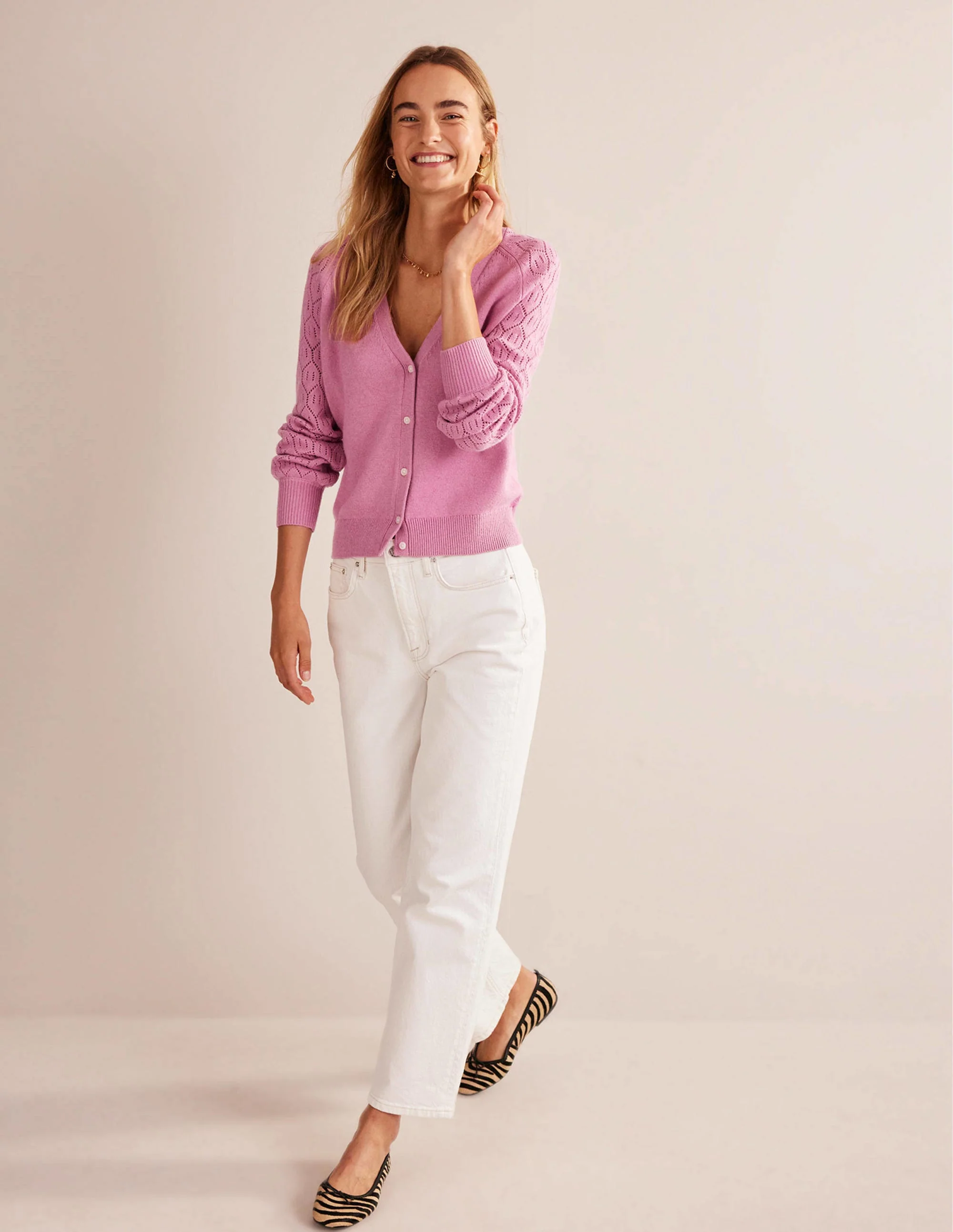 Strickjacke mit Pointelle-Ärmeln-Erdbeer-Sorbet - Image 4