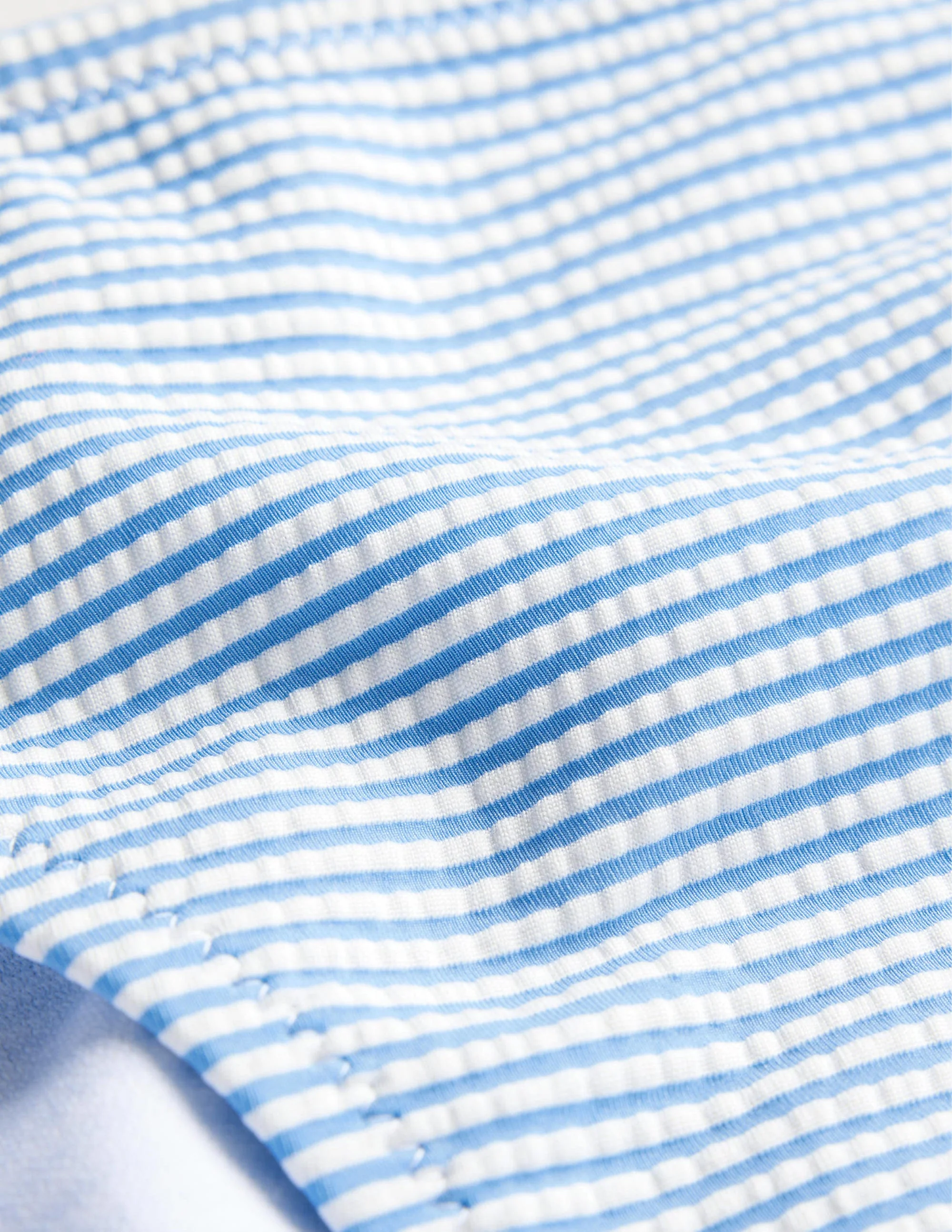 Strukturierte Bikinihose mit Bändern-Blau/Naturweiß, Seersucker/Gestreift - Image 6