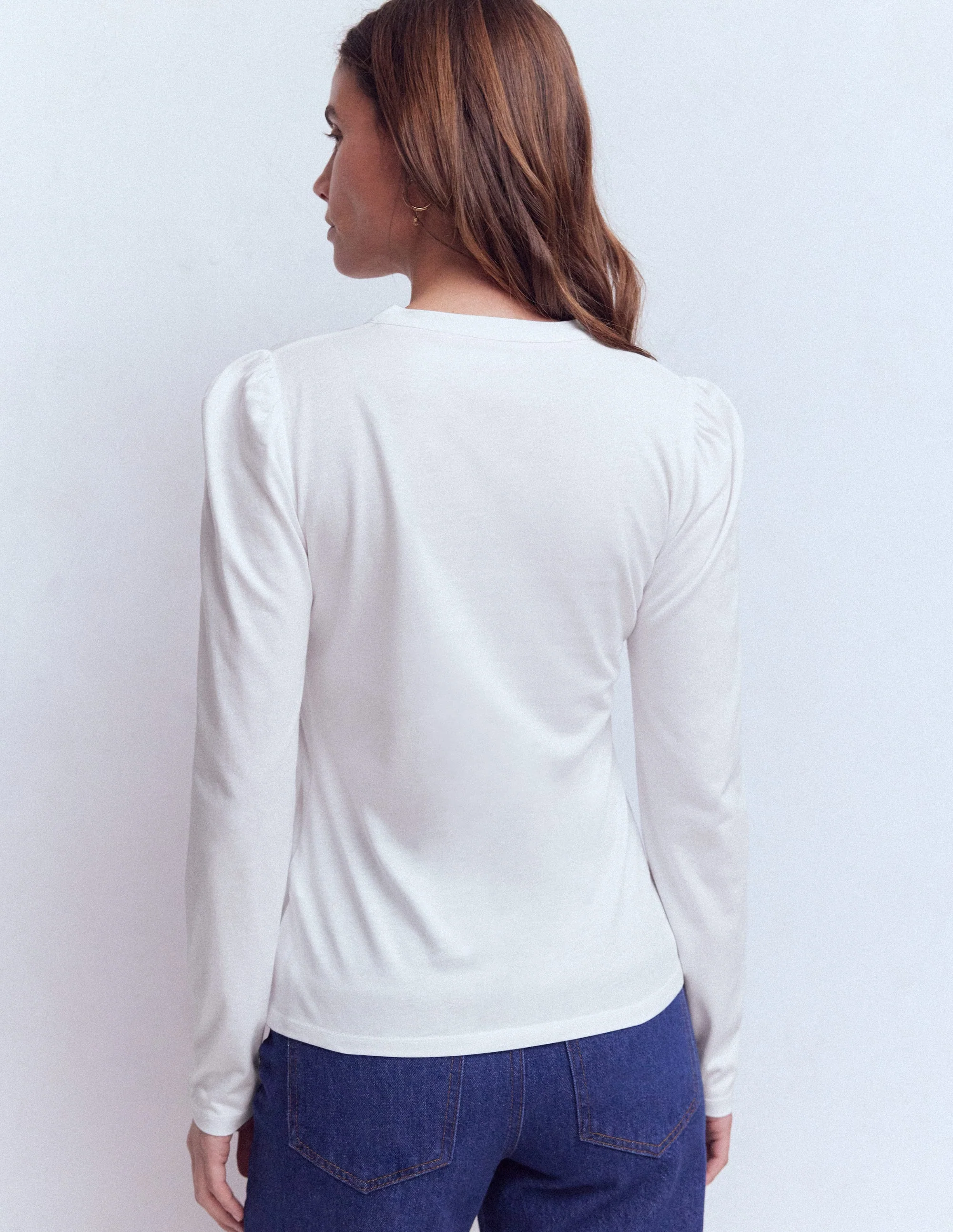 Superweiches Oberteil mit offenem Henley-Kragen-Weiß - Image 3