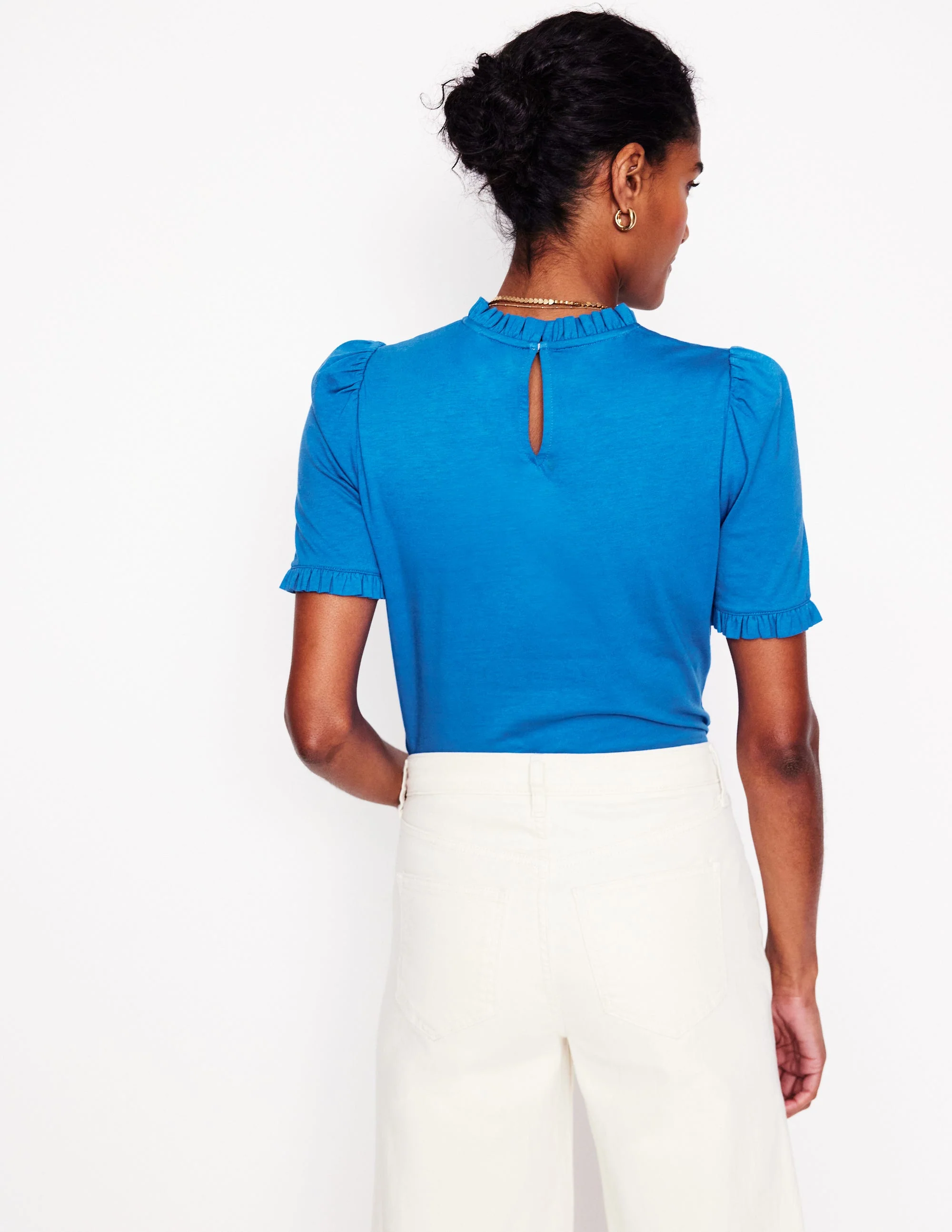 Superweiches T-Shirt mit Rüschendetail-Galerie-Blau - Image 3