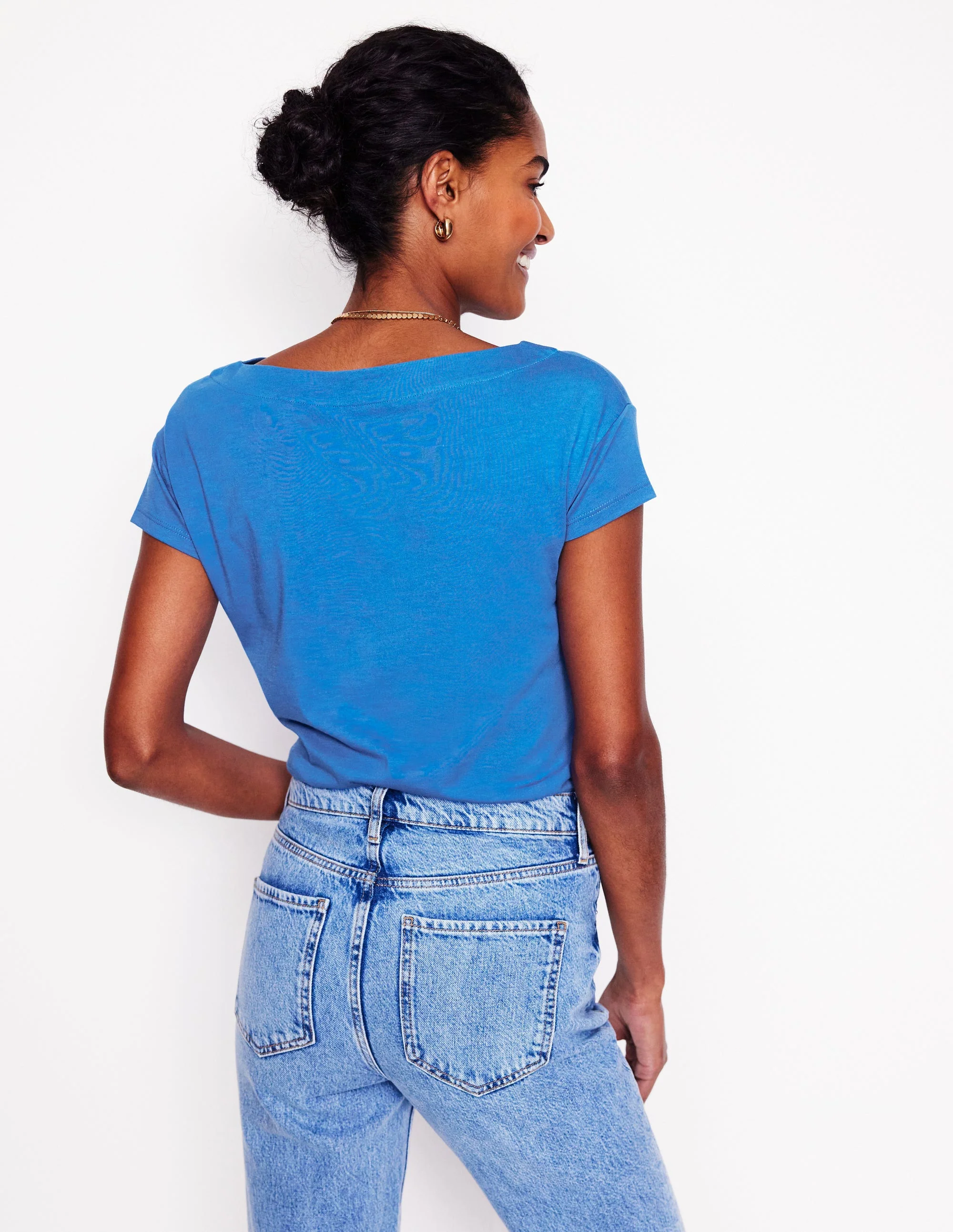 Superweiches T-Shirt mit U-Boot-Ausschnitt-Galerie-Blau - Image 3
