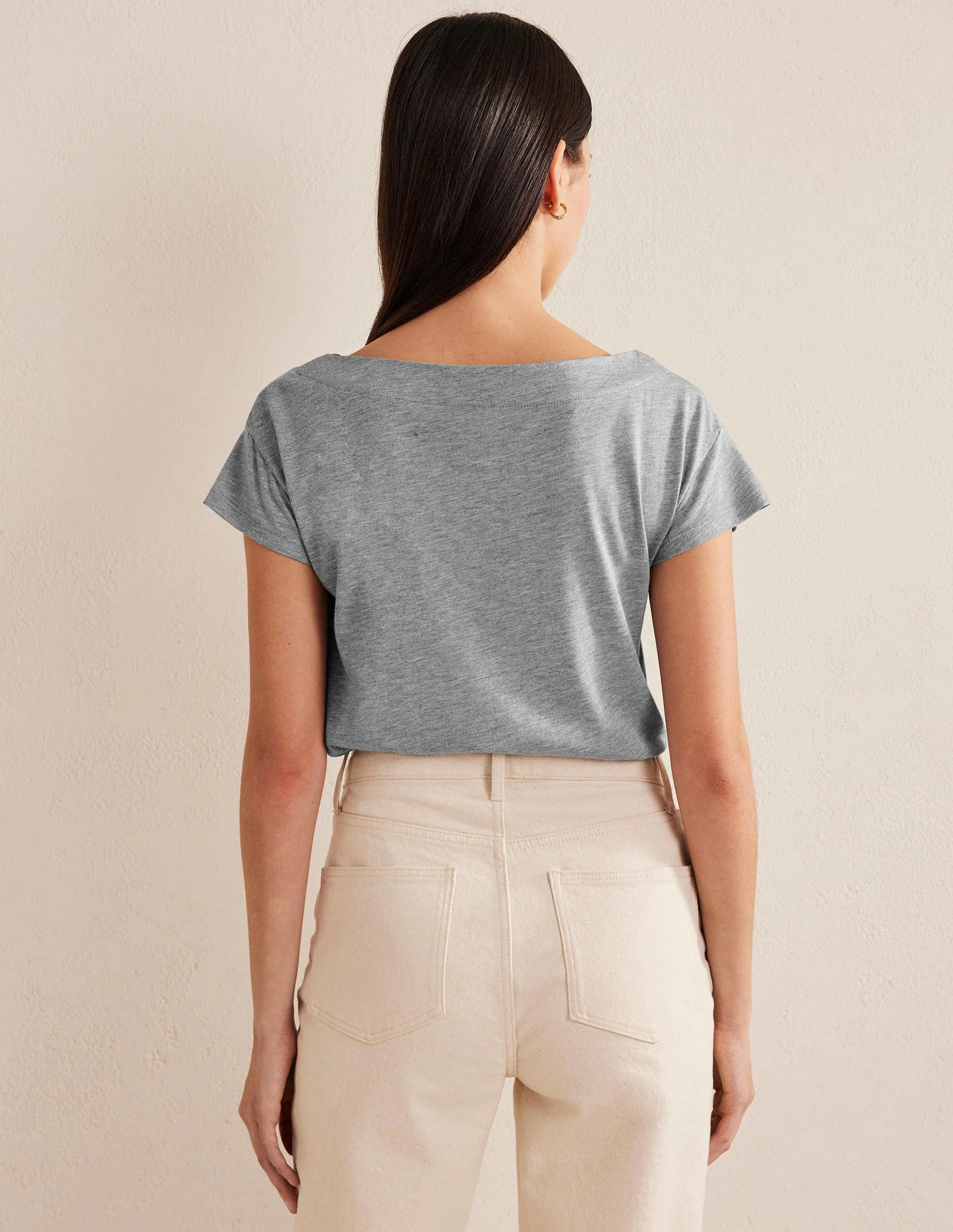 Superweiches T-Shirt mit U-Boot-Ausschnitt-Grau Meliert - Image 3