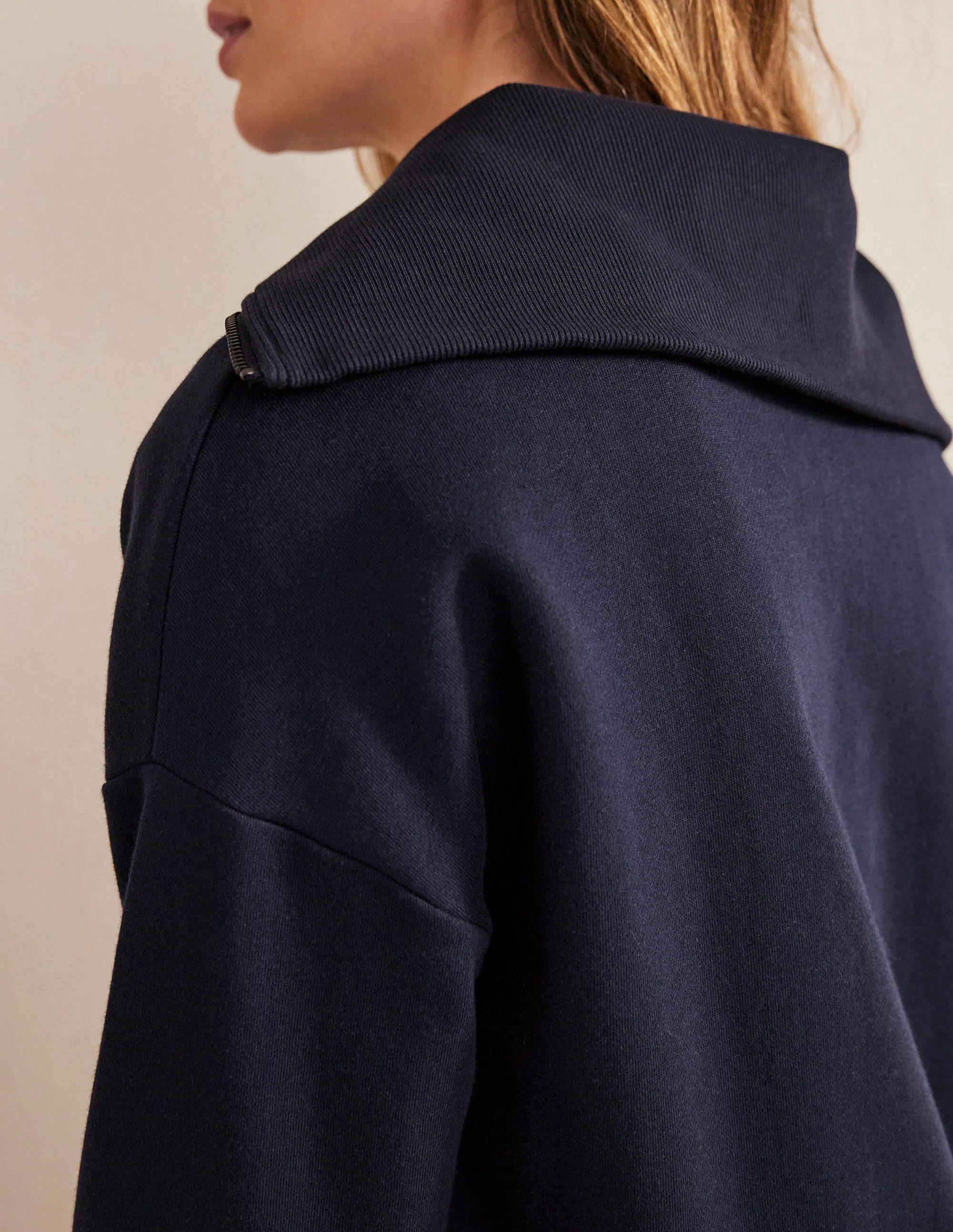 Sweatshirt mit Trichterkragen und Reißverschluss-Marineblau - Image 6