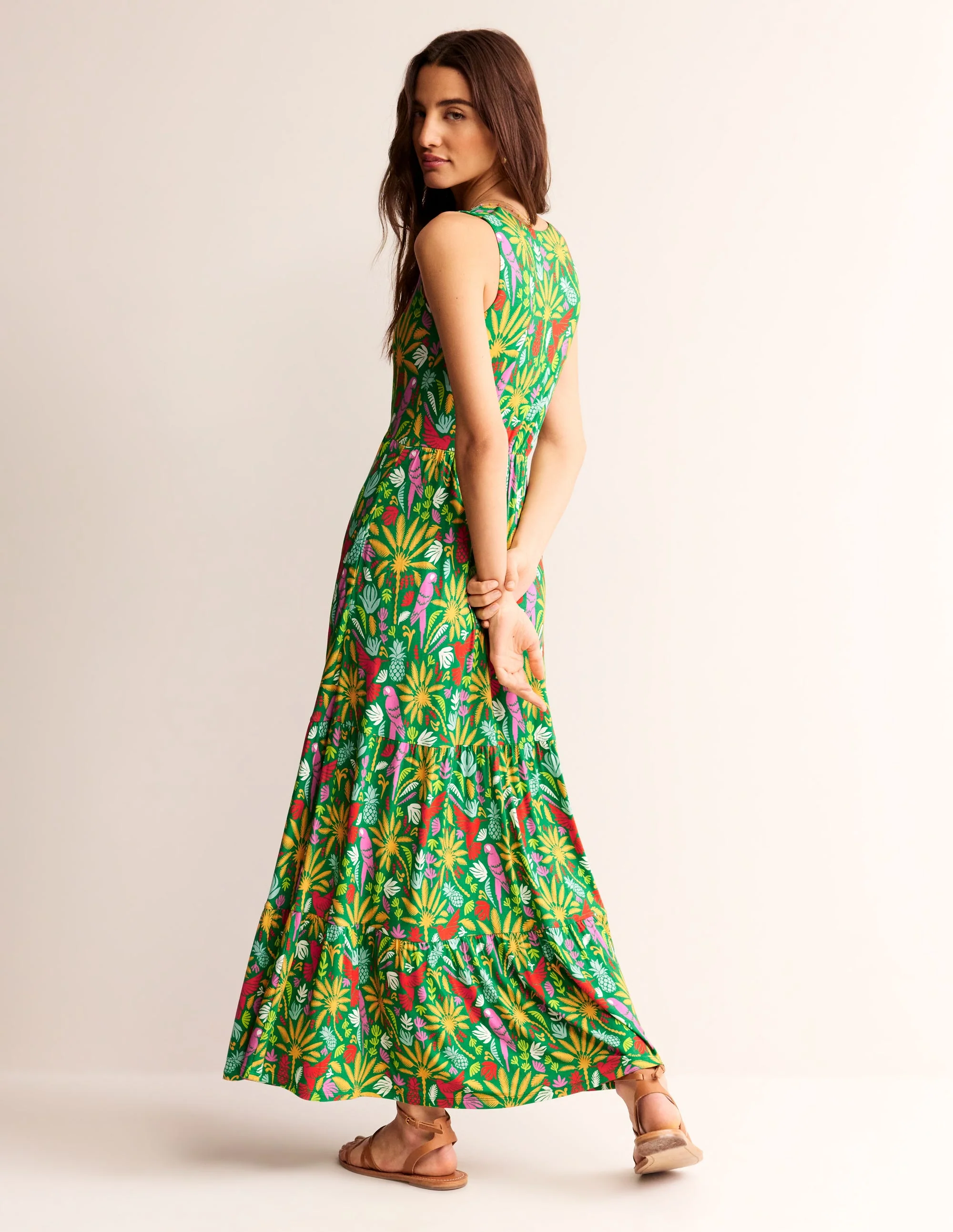 Sylvia Maxi-Stufenkleid aus Jersey-Grün, Tropisches Paradies - Image 4