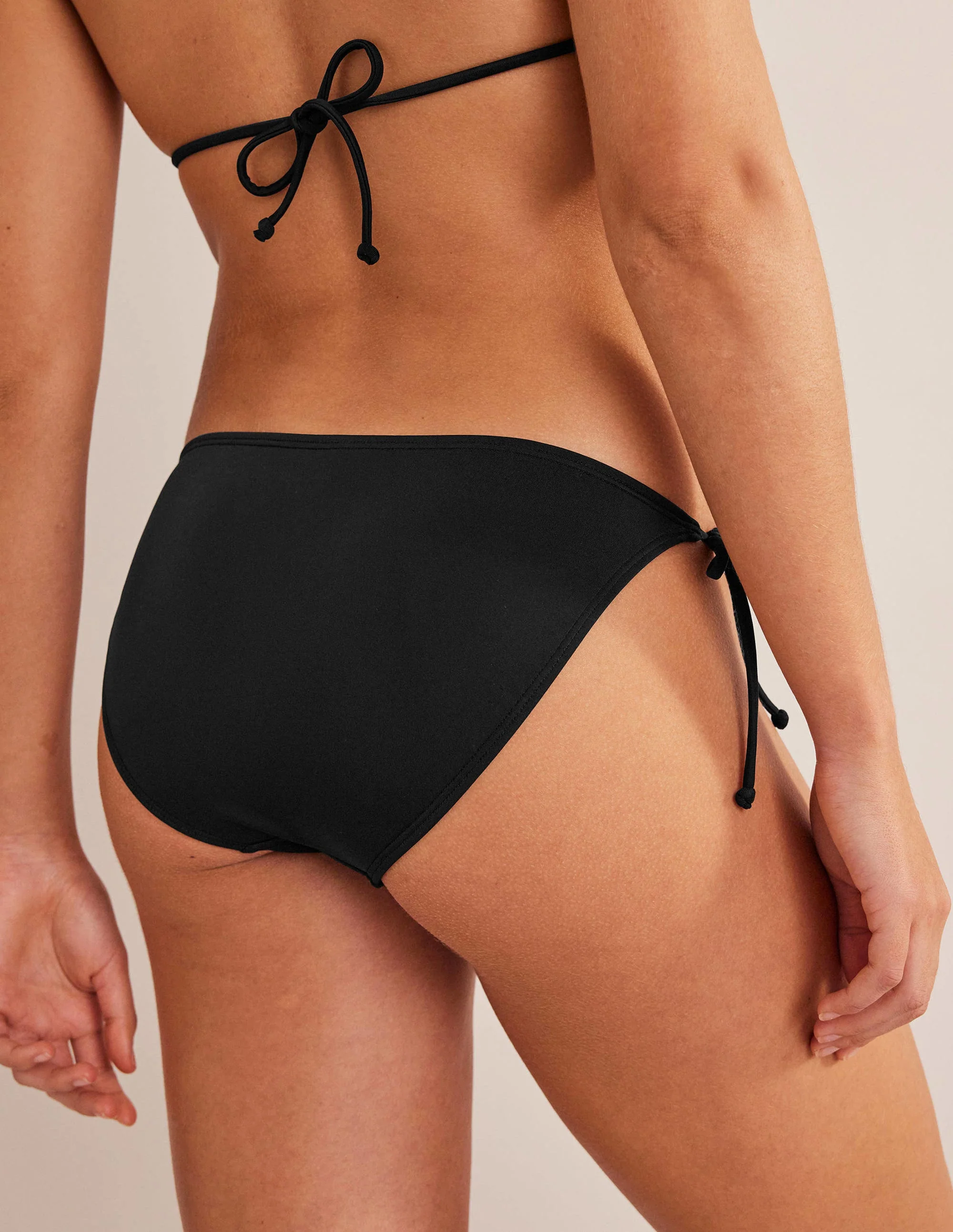 Symi Bikinihose zum Binden-Schwarz - Image 3