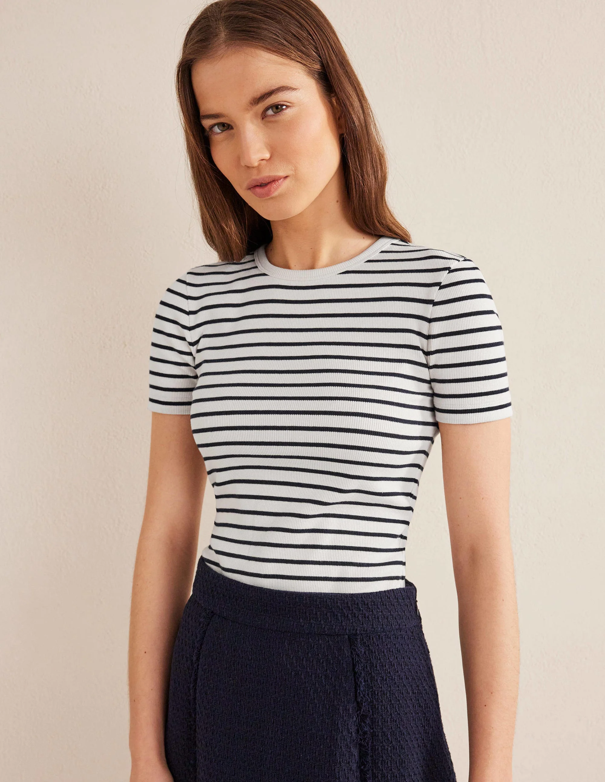 T-Shirt aus Baumwoll-Rippstrick-Naturweiß/Marineblau Gestreift - Image 4