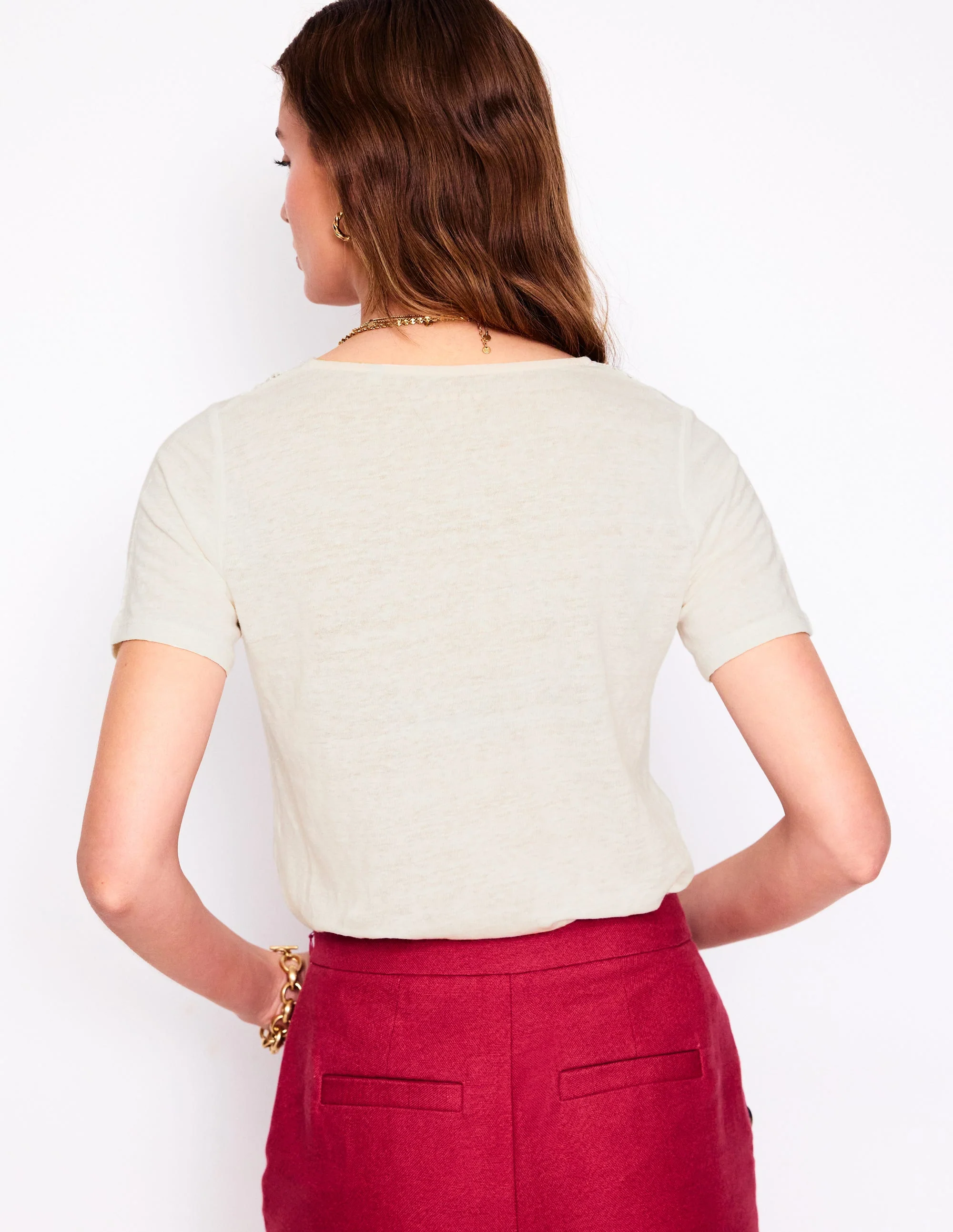 T-Shirt aus Leinen mit Spitzenbesatz-Ivory and Navy Spot - Image 5