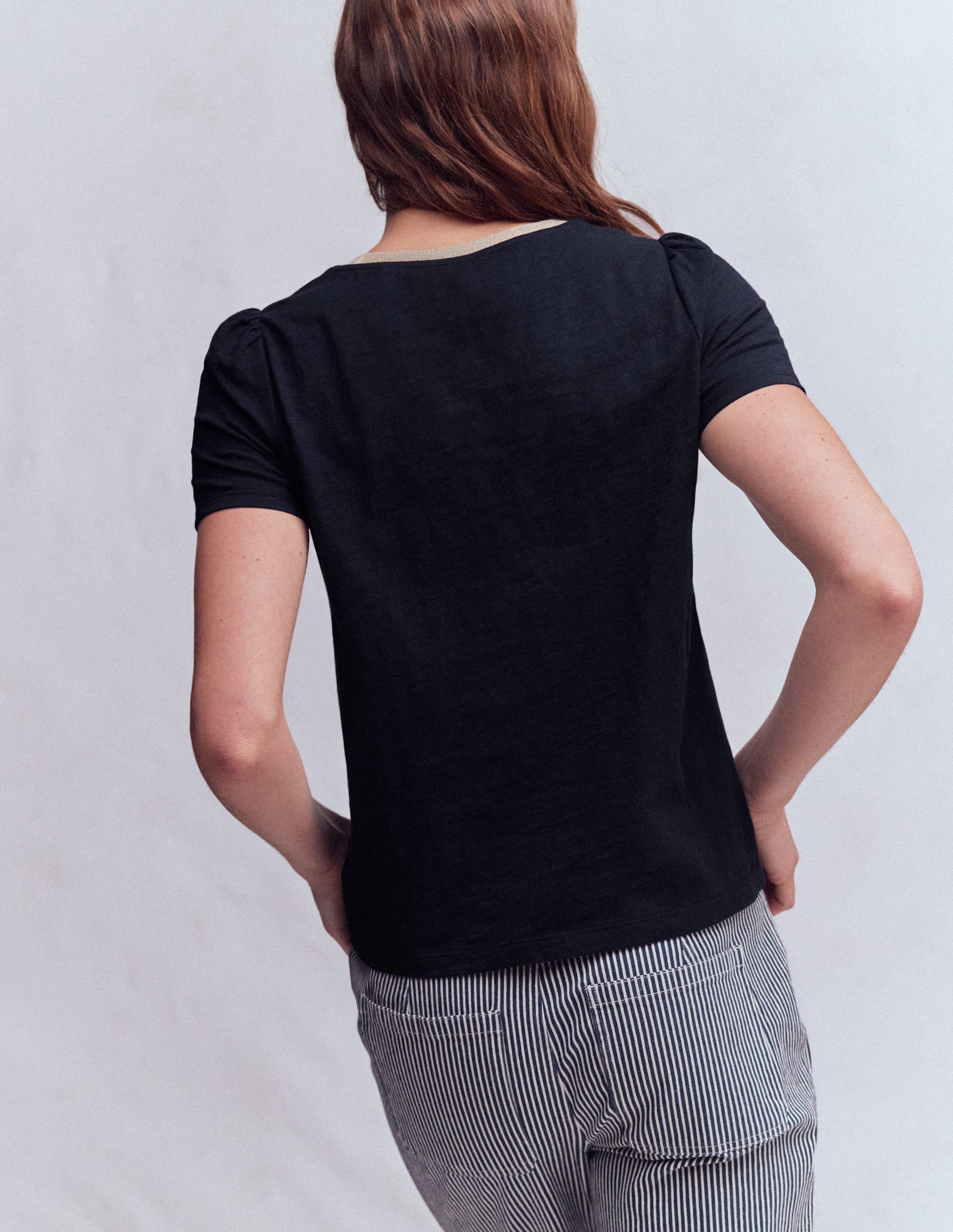 T-Shirt mit Metallic-Besatz-Marineblau - Image 3