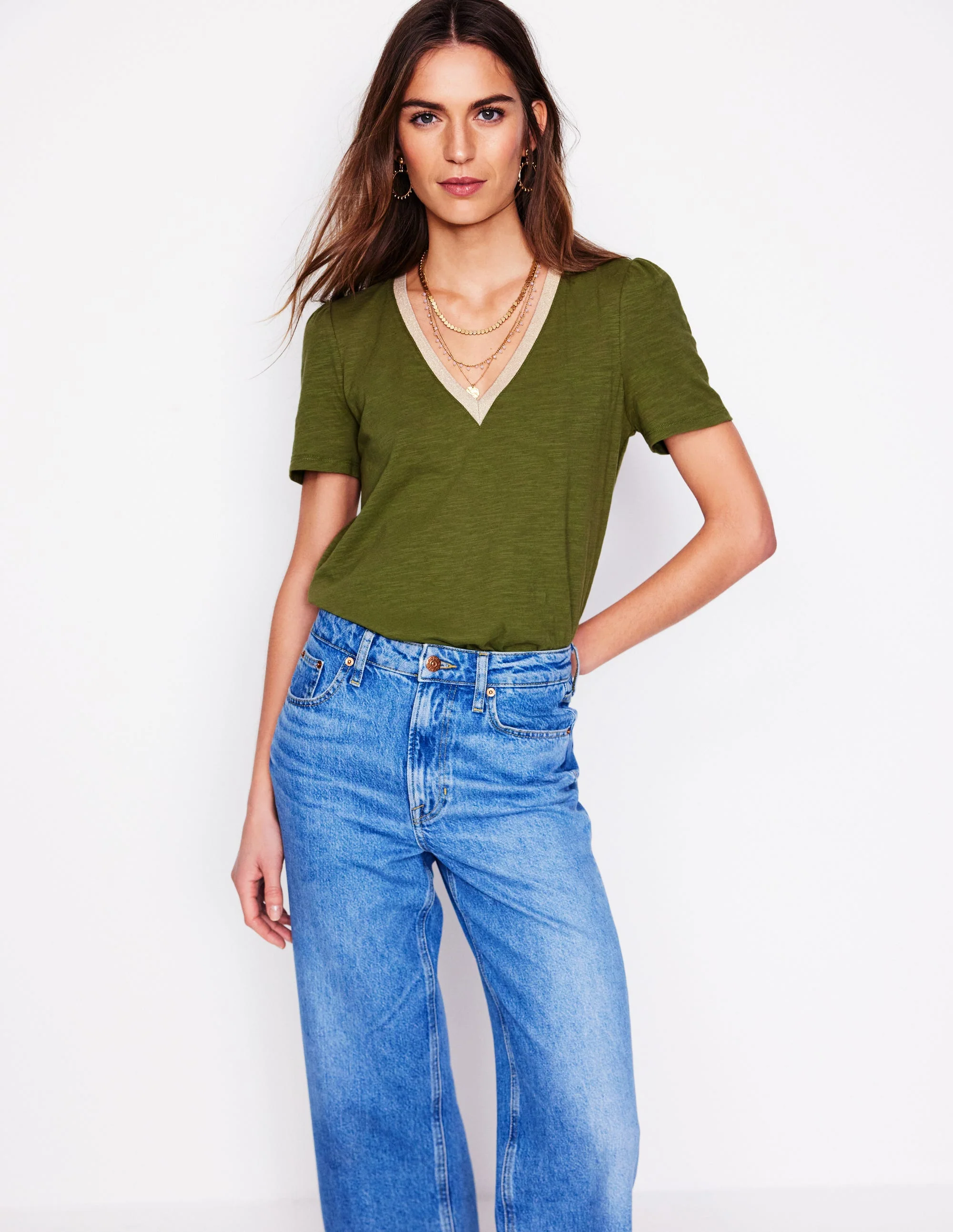 T-Shirt mit Metallic-V-Ausschnitt-Eintagsfliege - Image 2