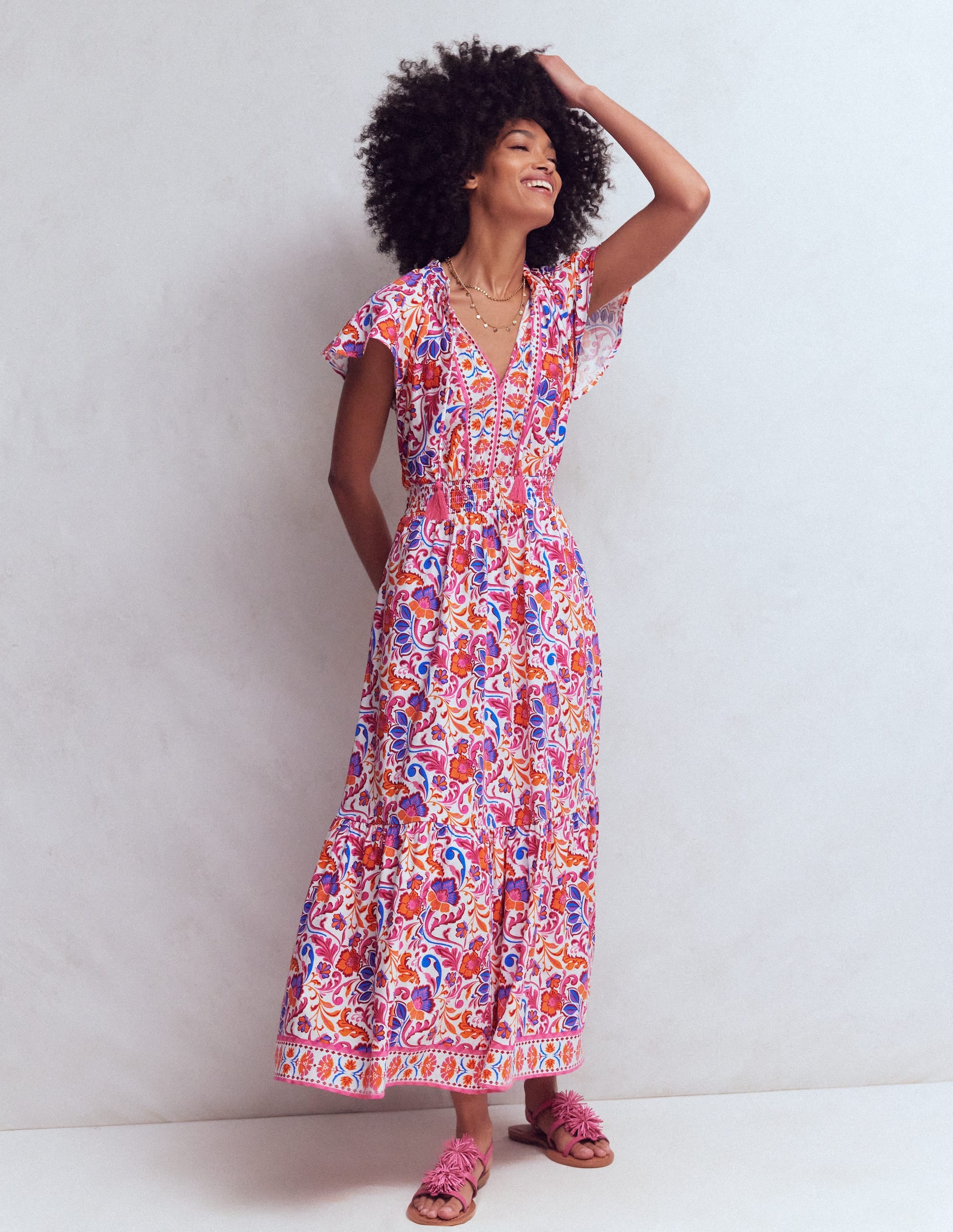 Tala Gestuftes Jersey-Maxikleid-Rosa, Blühende Wiese - Image 4