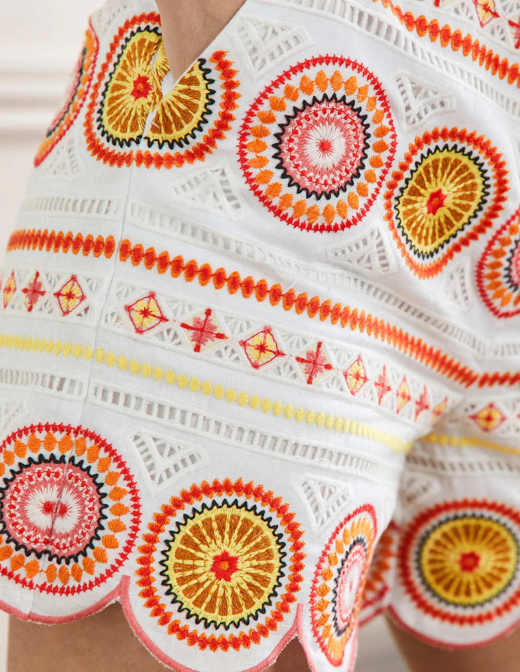 Tamsin Bestickte Shorts-Weiß, Stickerei - Image 2