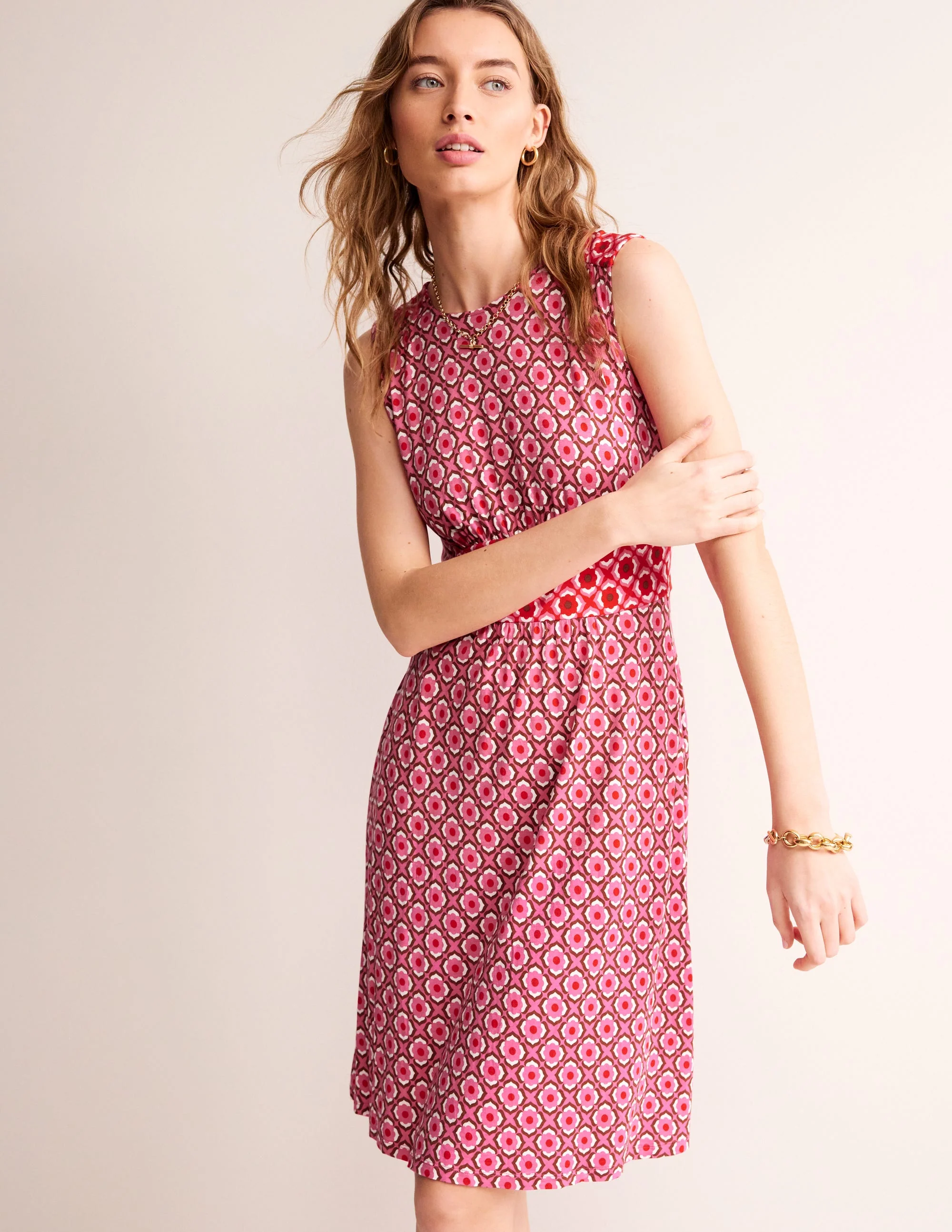 Thea Ärmelloses Kurzkleid-Sangria Sunset Pink, Geo Pome - Image 4