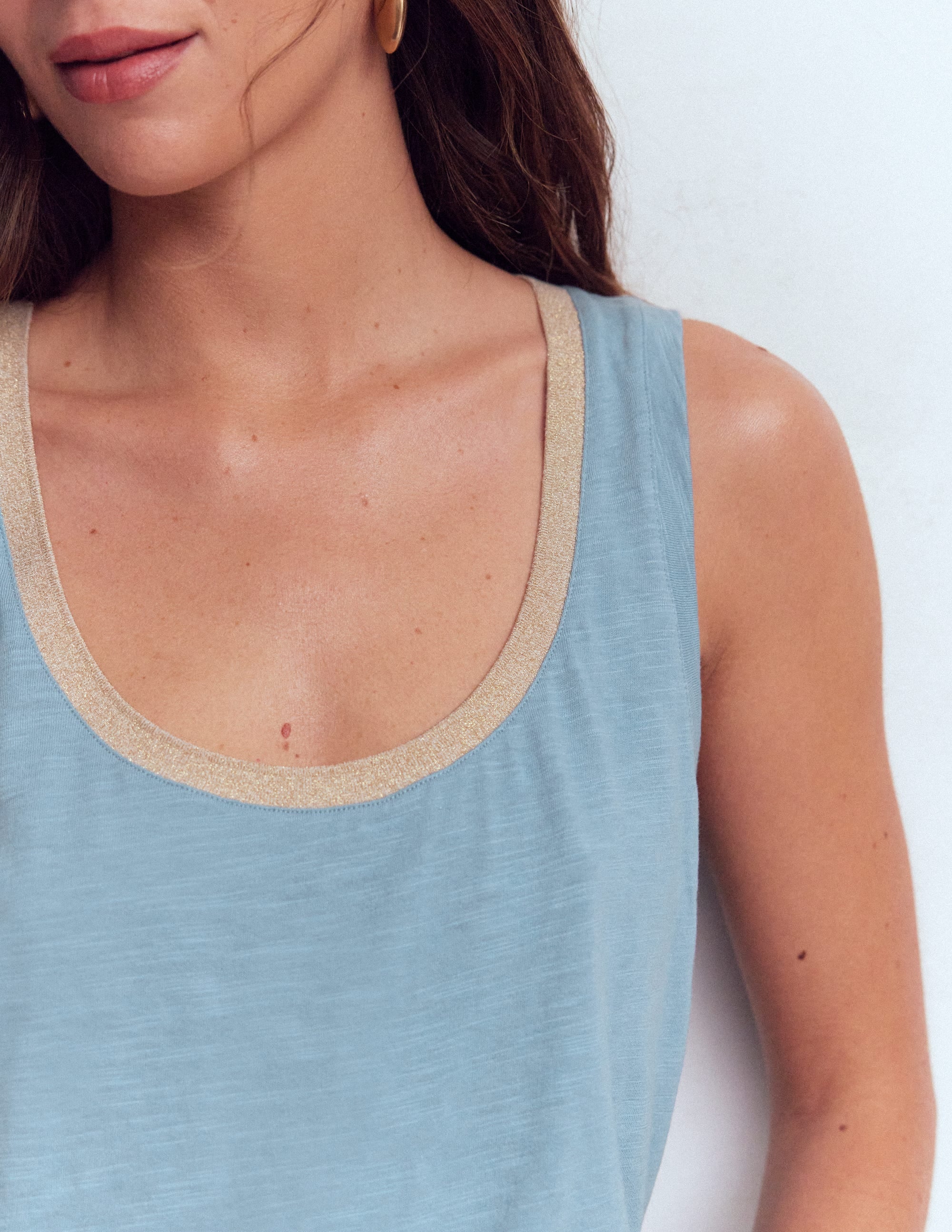 Top mit Metallic-Besatz und tiefem Rundhalsausschnitt-Französisches Blau - Image 2