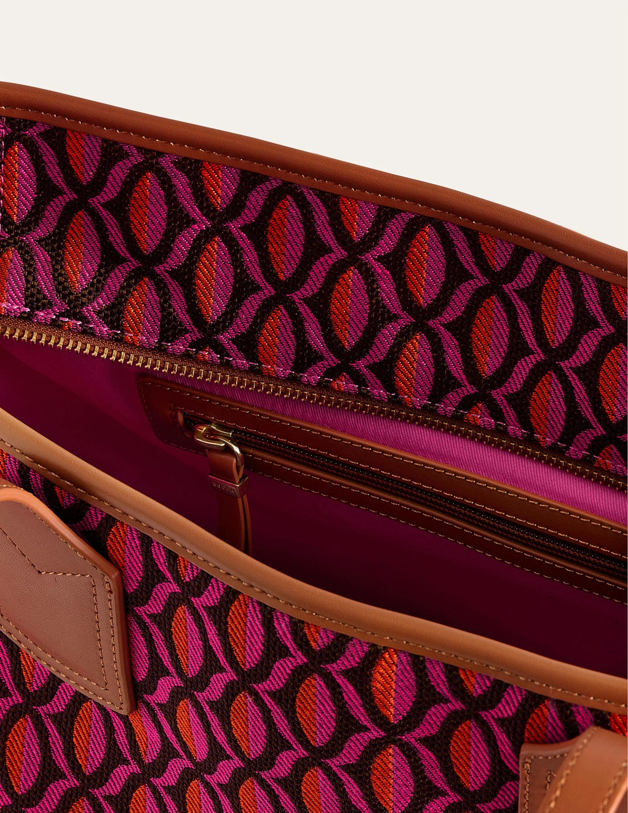 Trapez-Tasche-Rot Geometrisch - Image 4