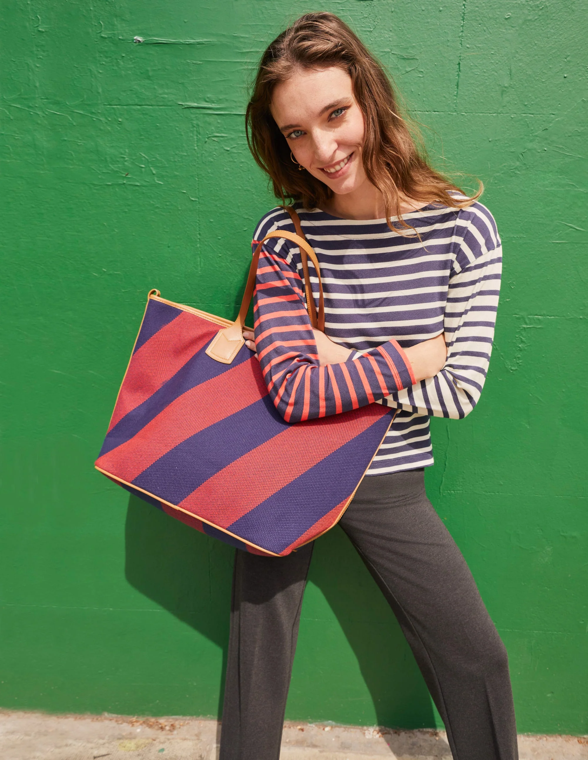 Trapez-Tasche-Rot Marineblau Streifen - Image 6