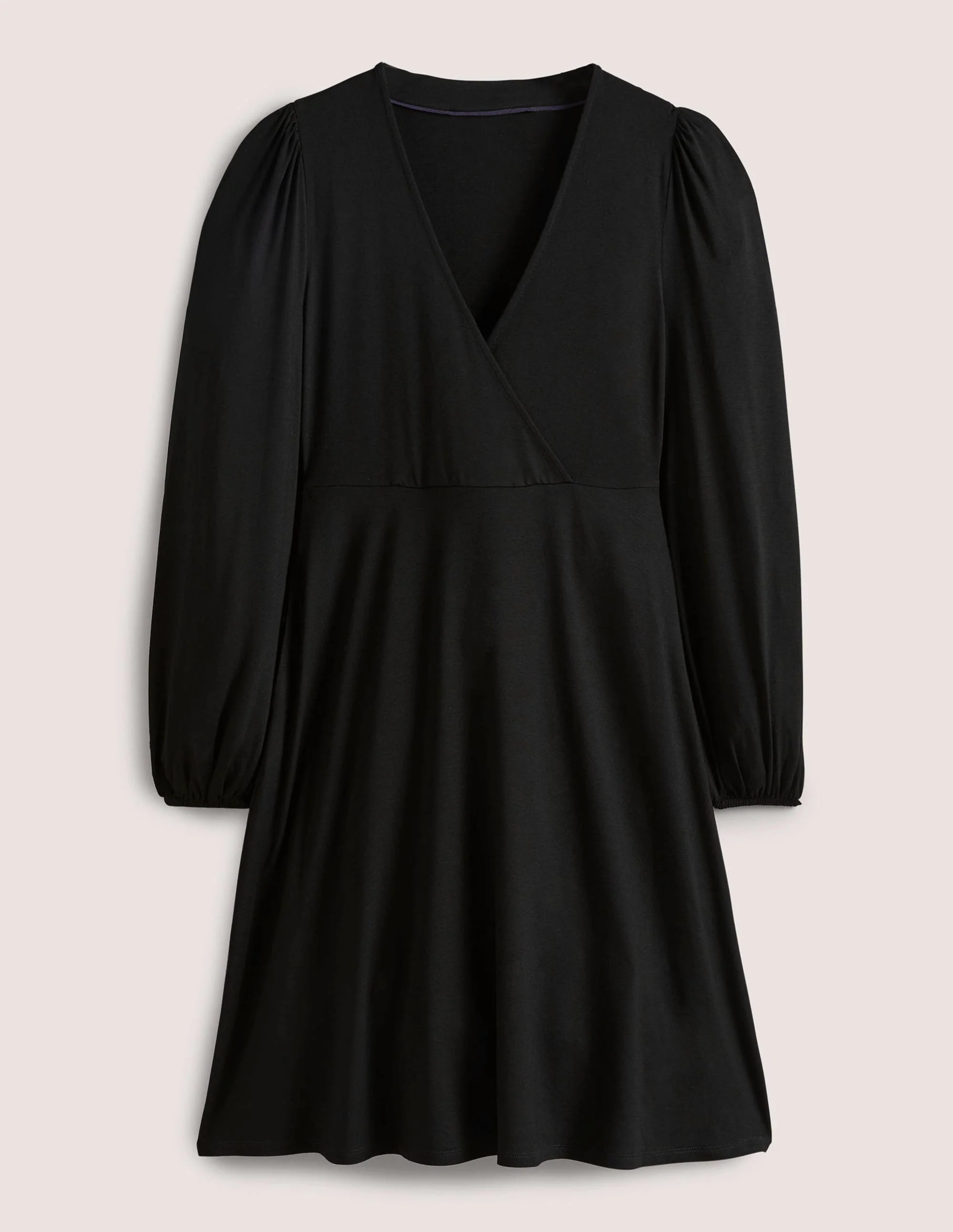 Unkompliziertes Jerseykleid mit fixierter Wickeloptik-Schwarz - Image 9