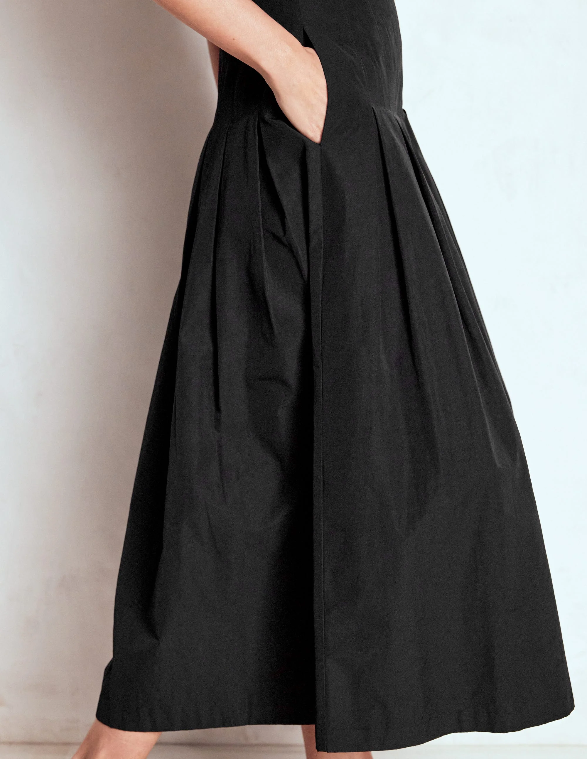 Valentina Taft-Midirock-Schwarz - Image 4
