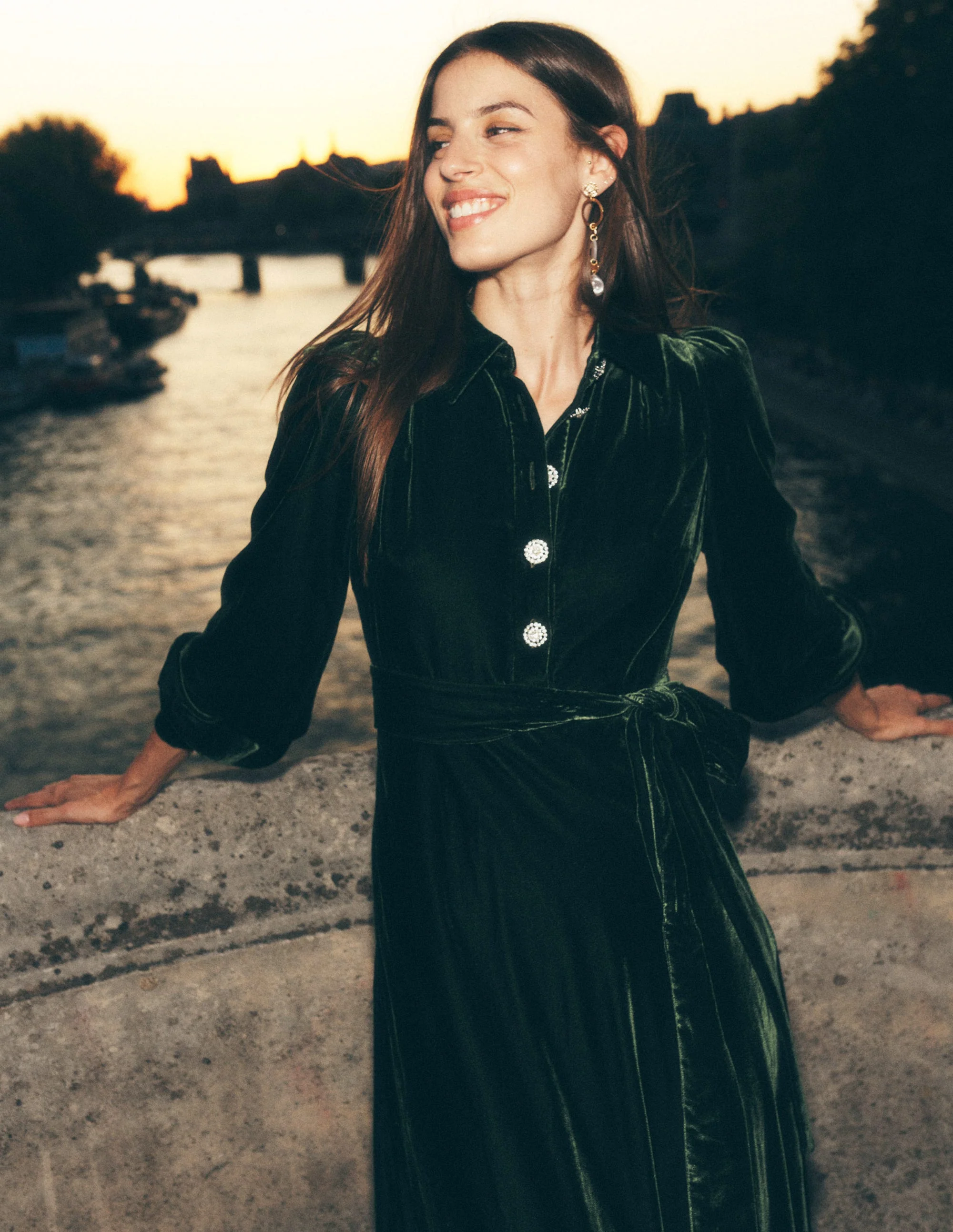 Vivienne Midikleid aus Samt-Grüne Fichte - Image 5